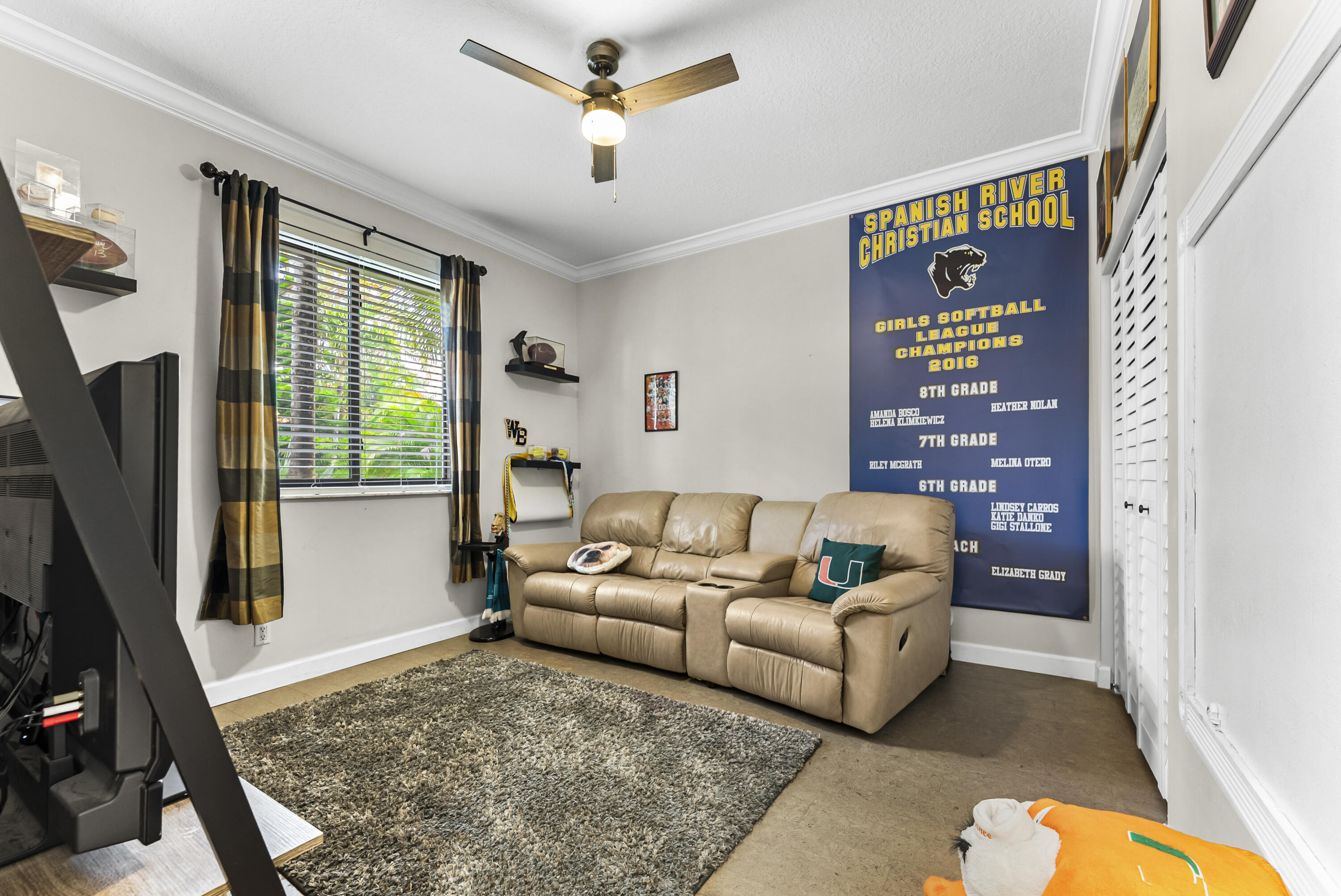 12212 Rockledge Circle