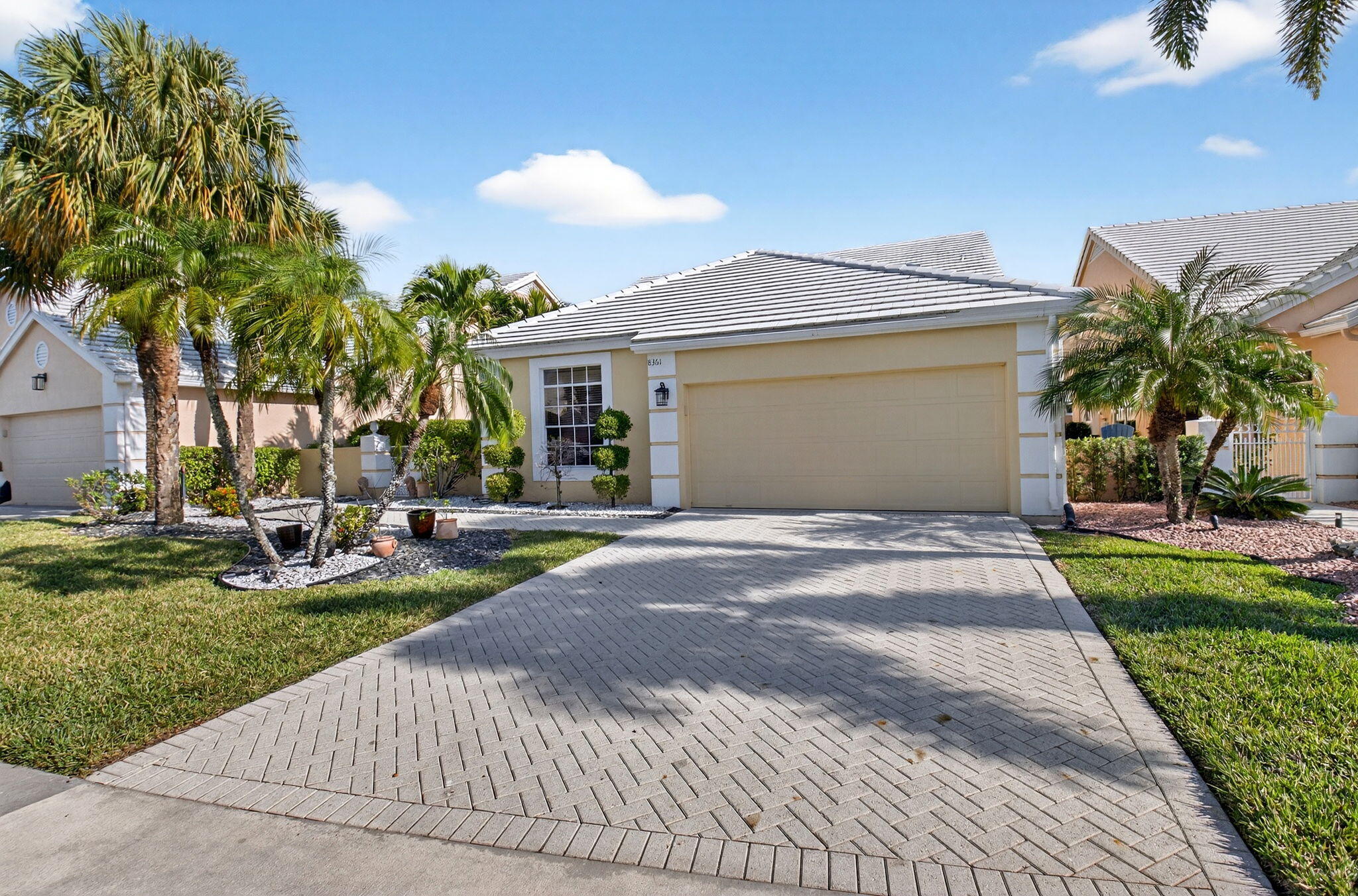 8361 Horseshoe Bay Road