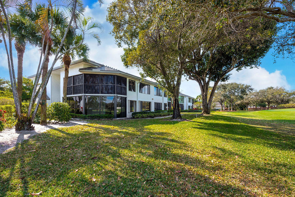 15351 Strathearn Drive 10302