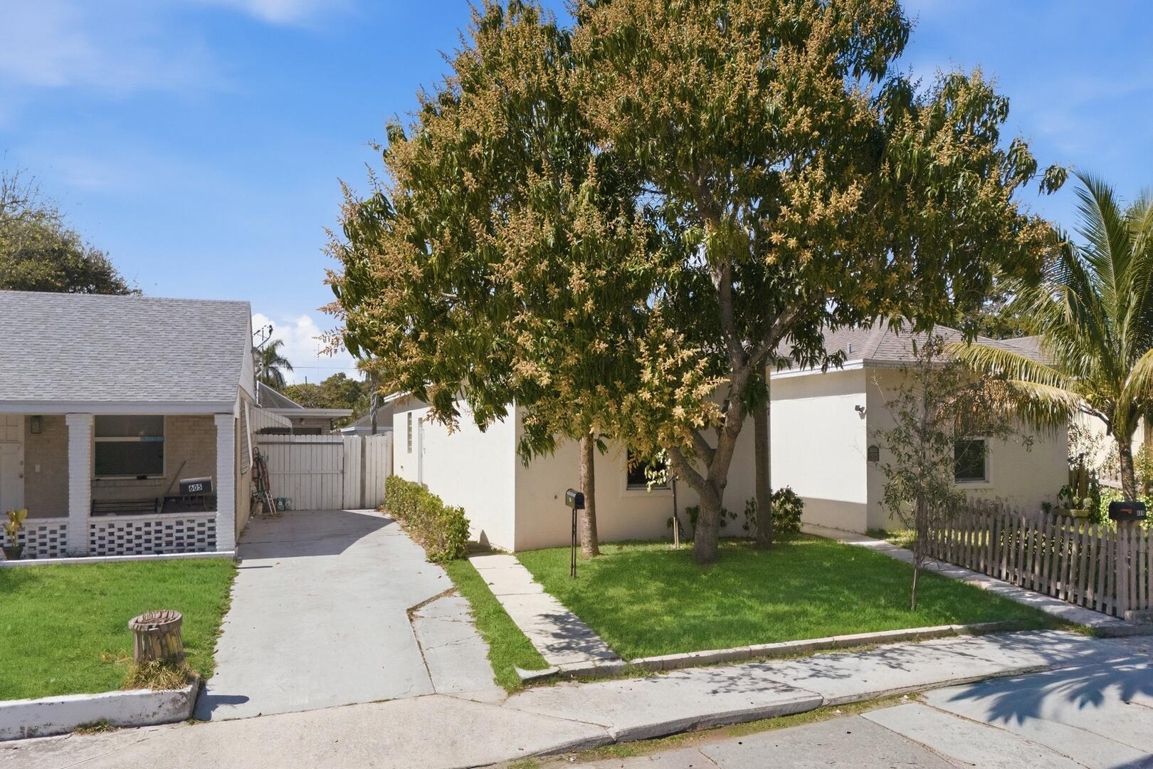 607 N F Street, Lake Worth