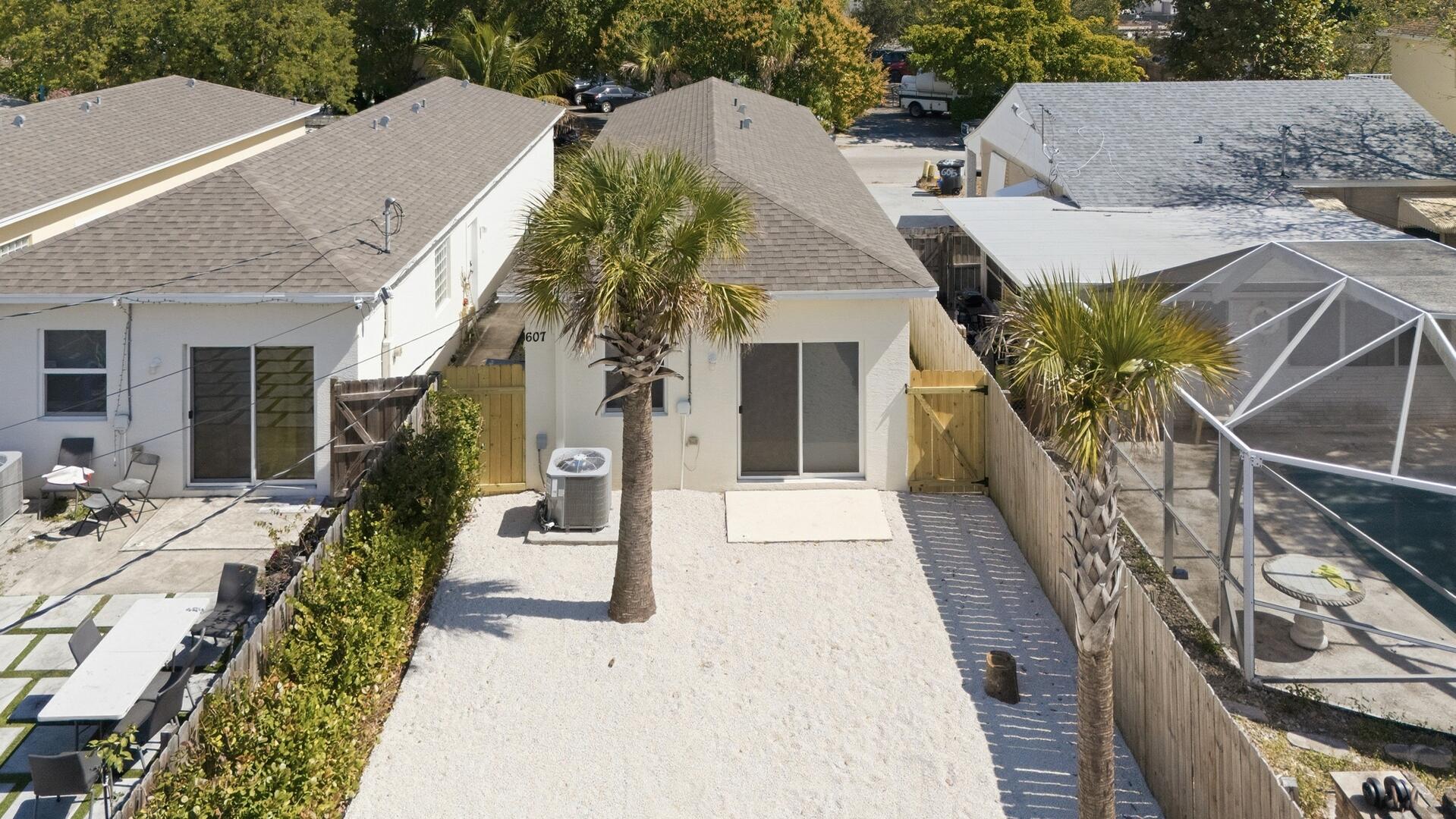 607 N F Street, Lake Worth