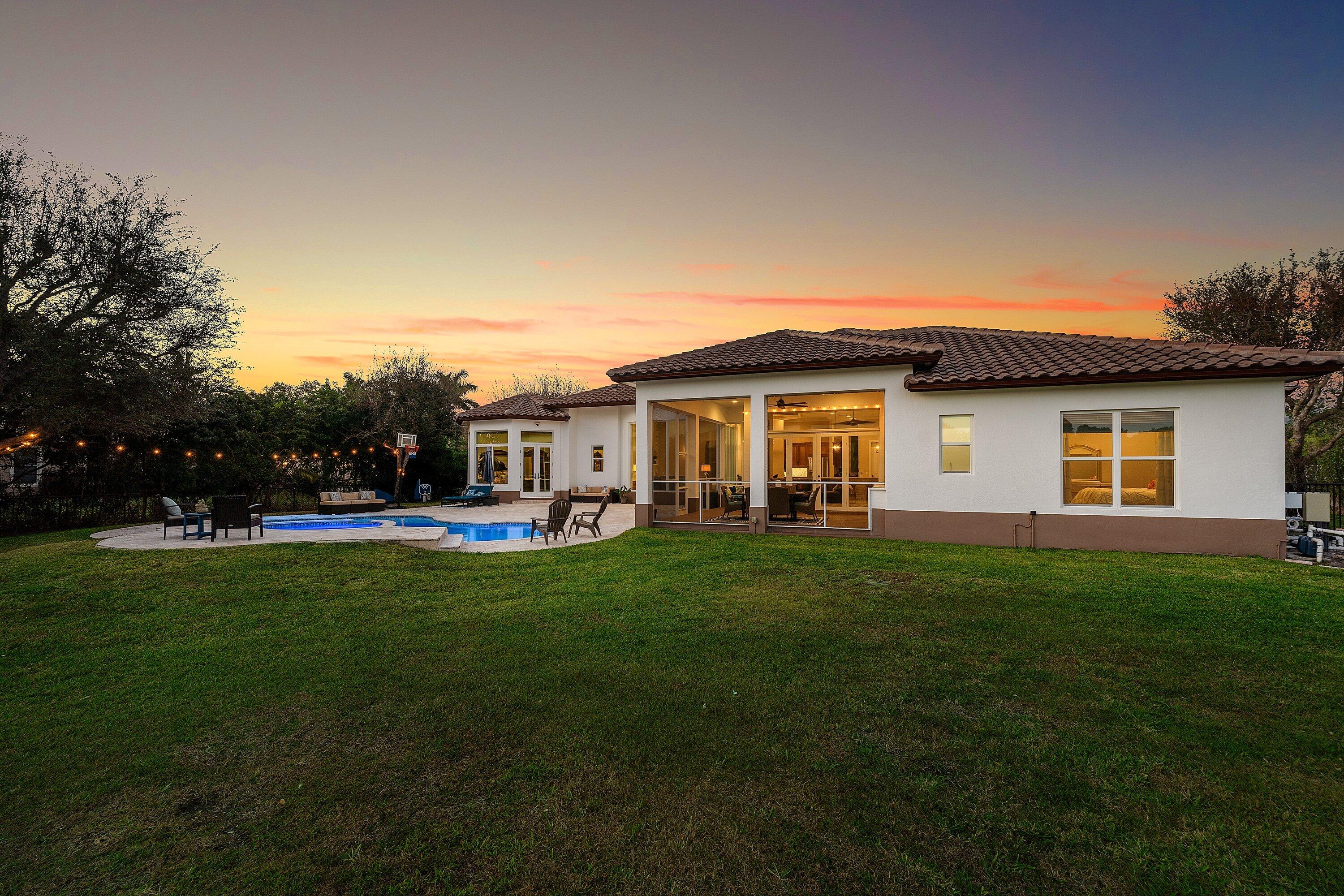 8880 S Kendale Circle