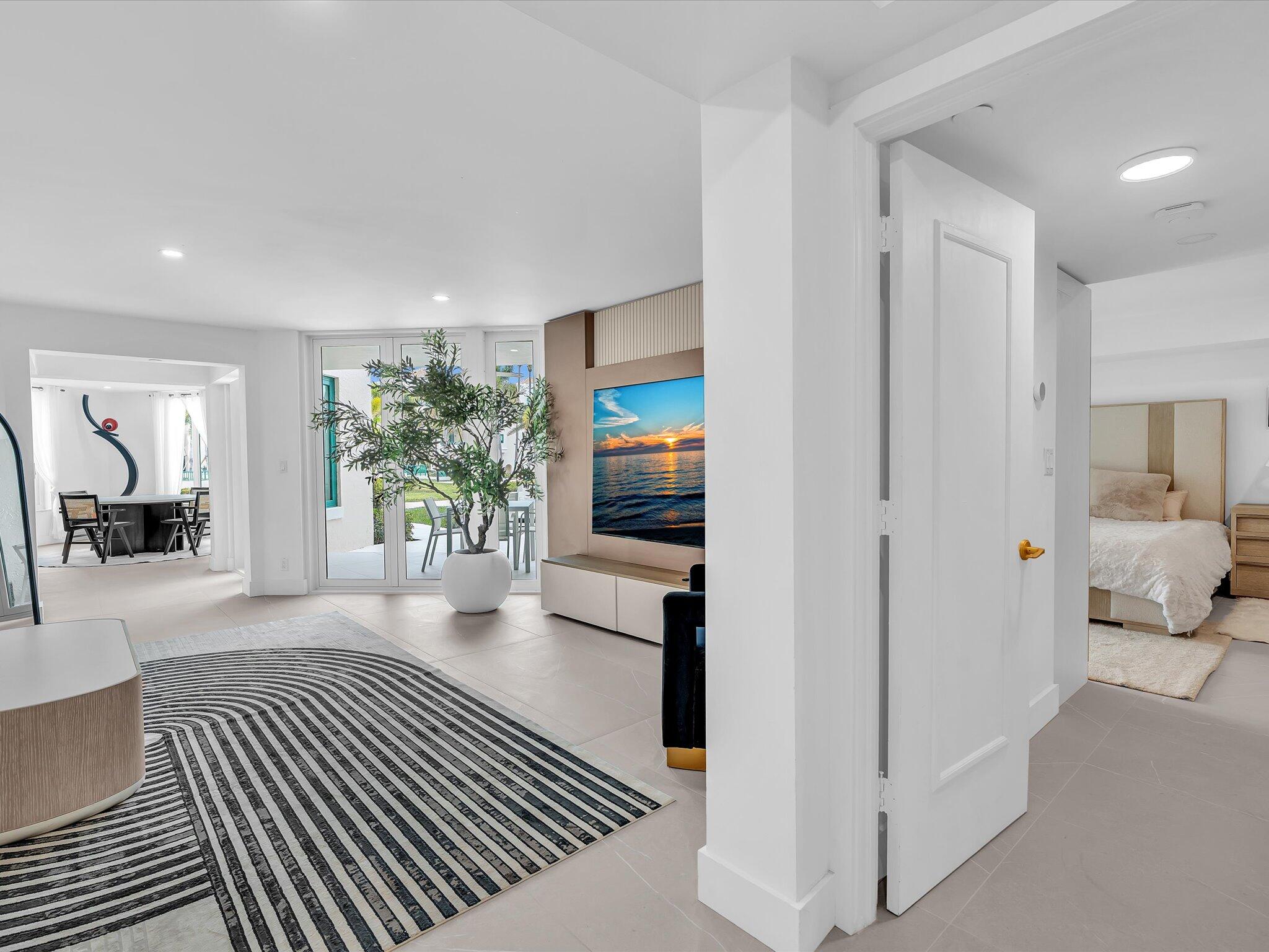 120 SE 5th Avenue 225