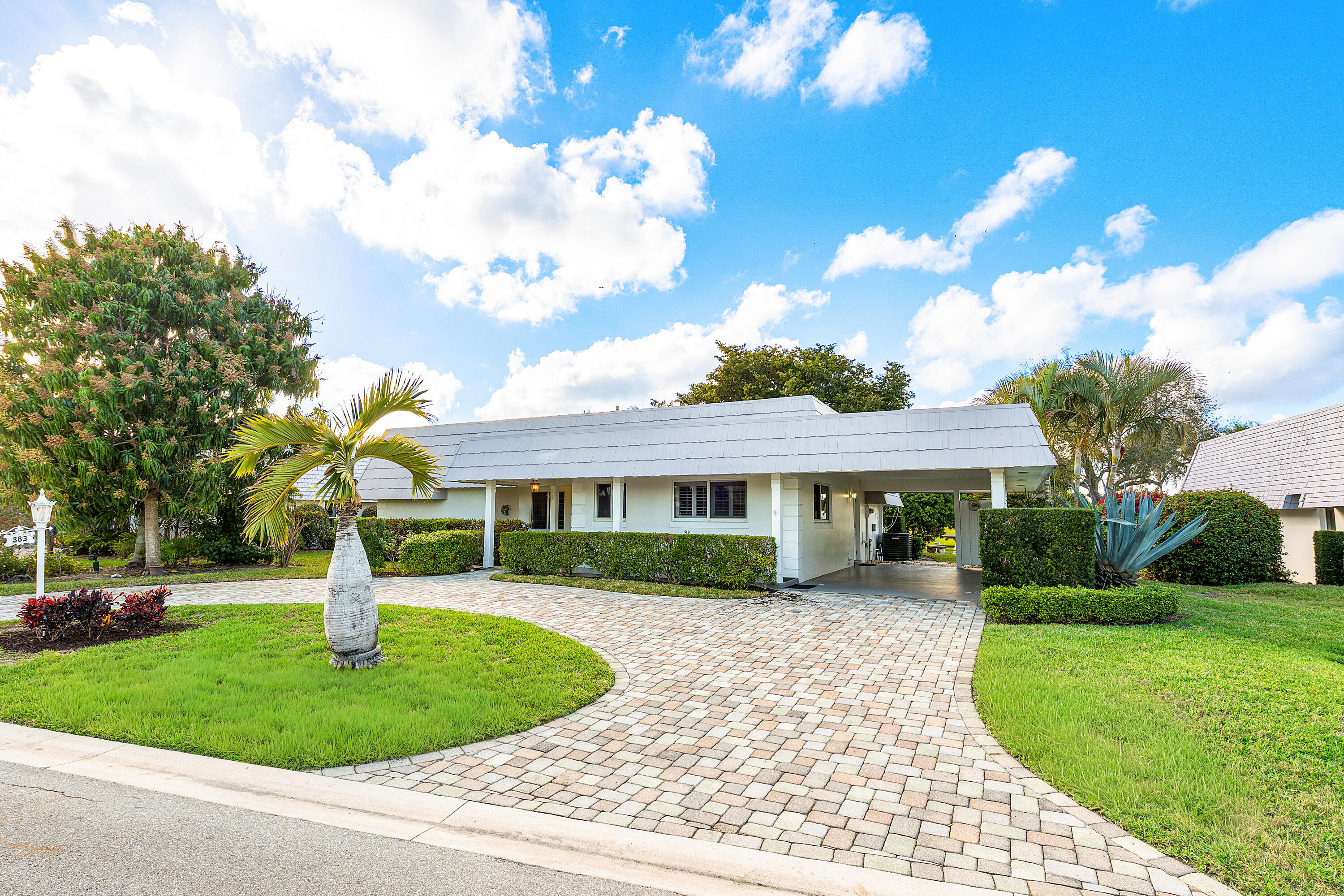 383 Villa Drive S