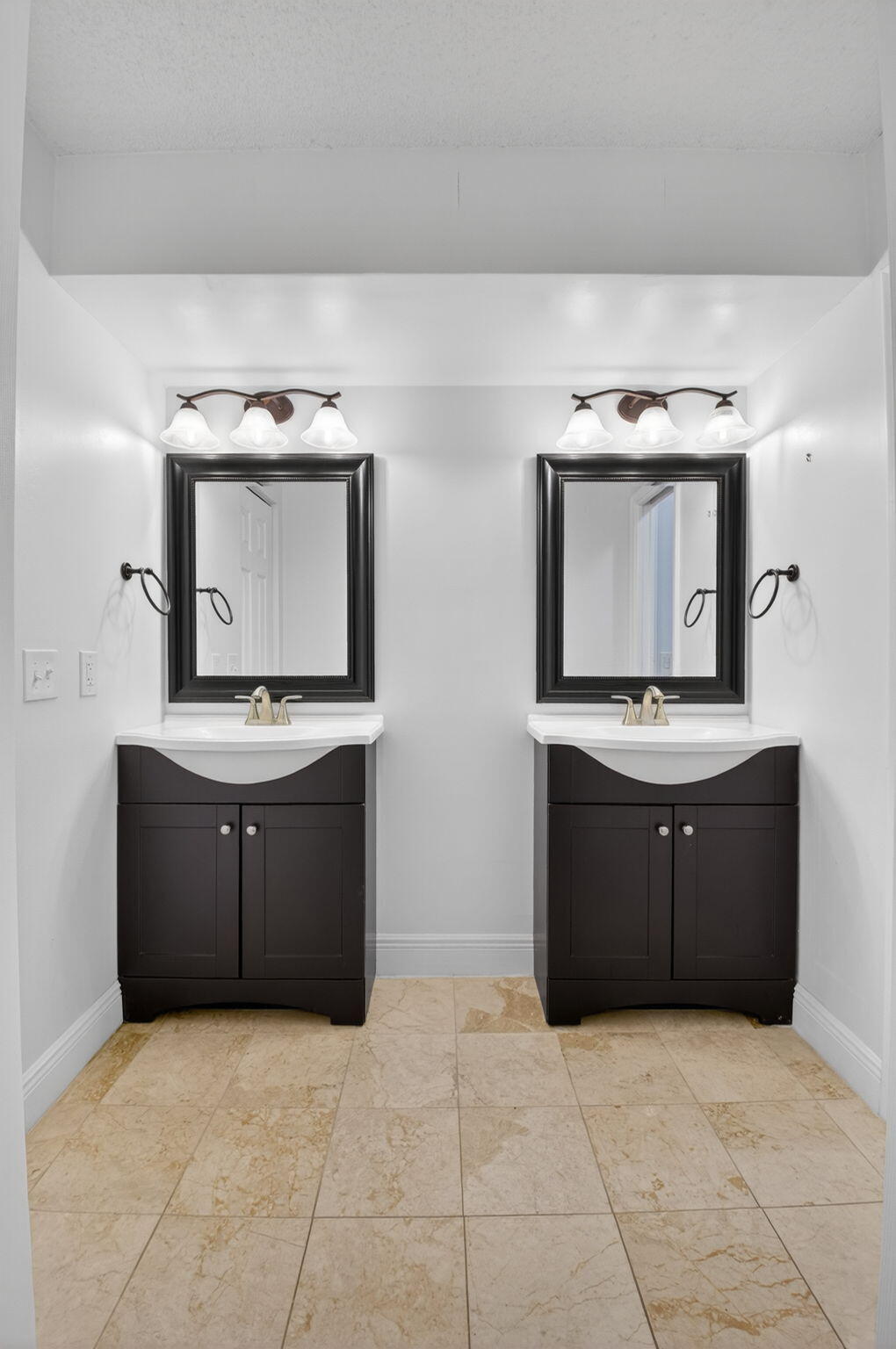 18093 104th Terrace S