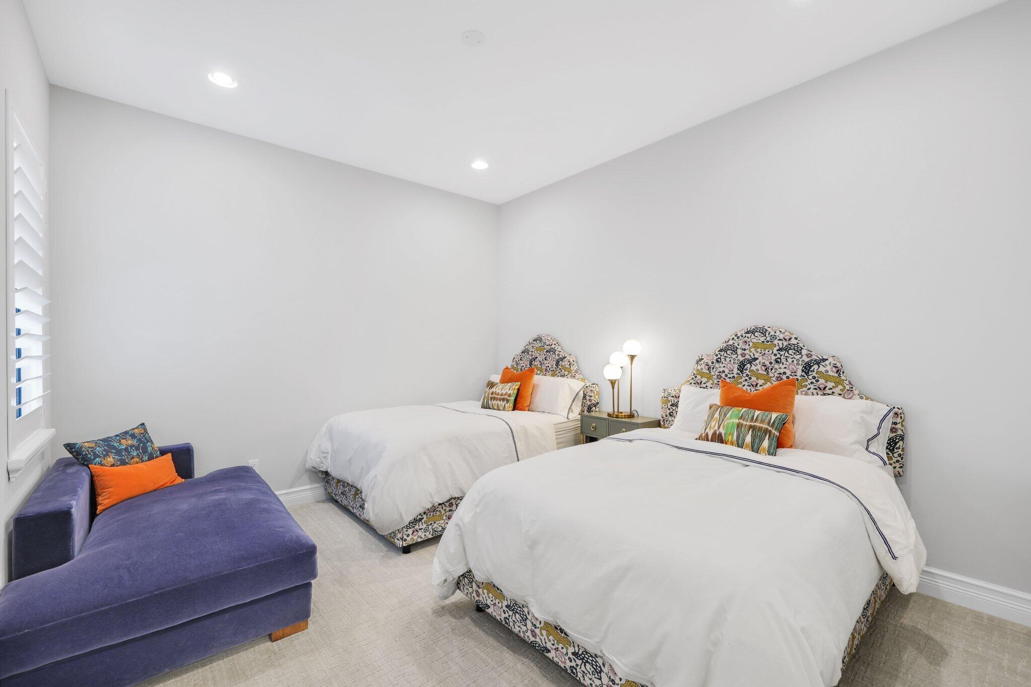 17057 Cappuccino Way