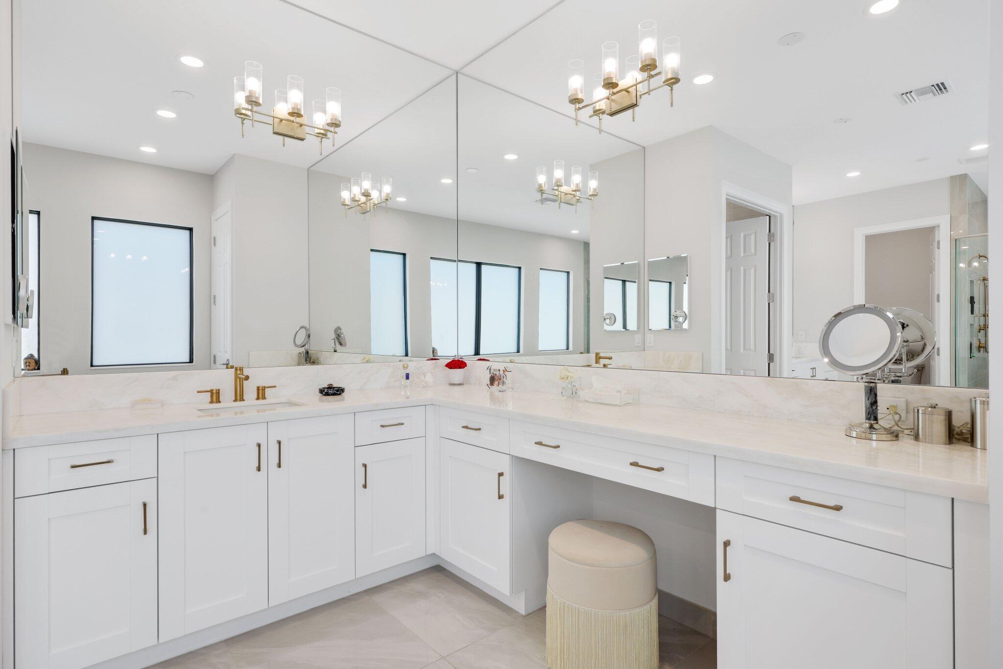 17057 Cappuccino Way