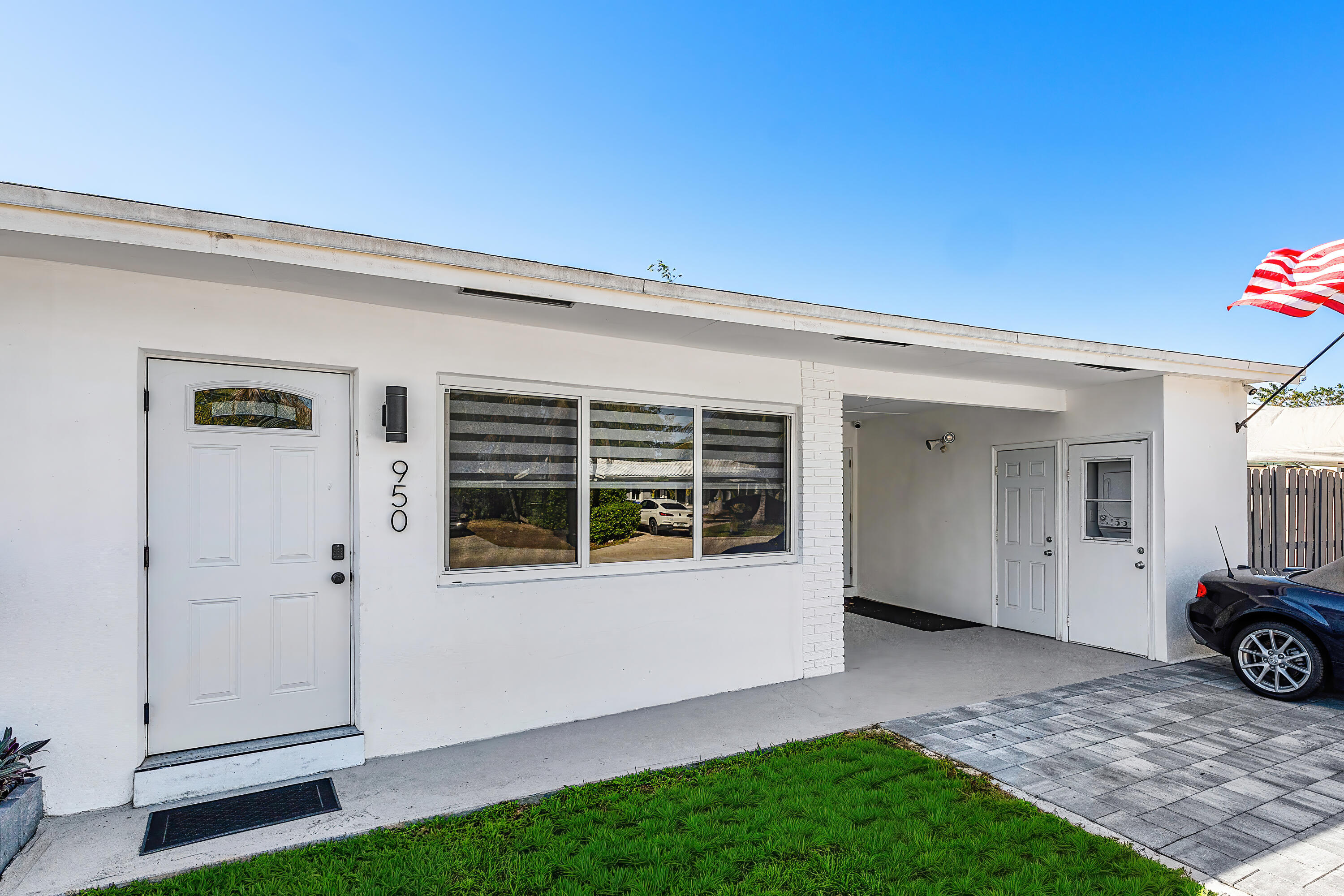 950 NE 23rd Place, Pompano Beach