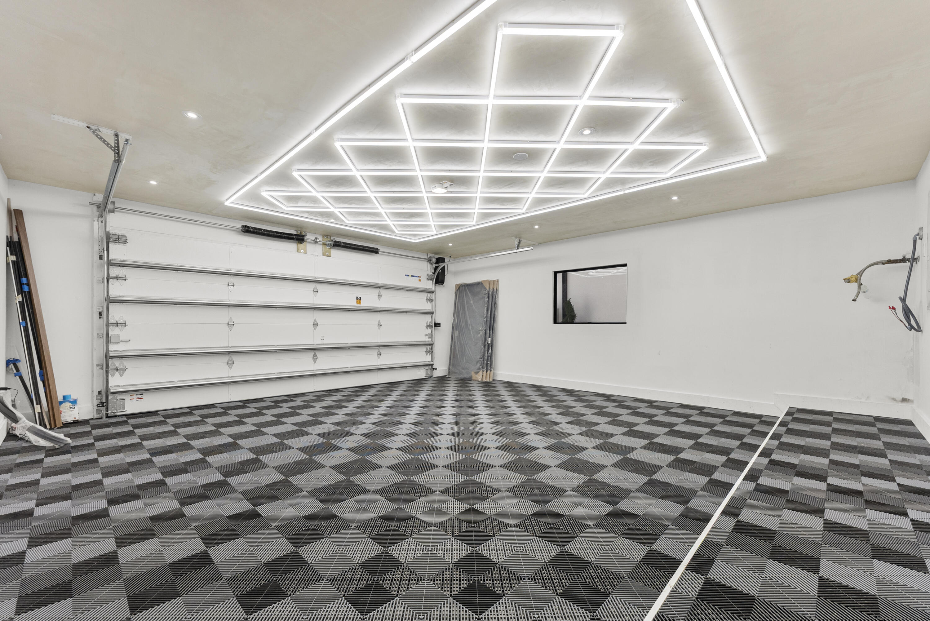 1690 S Ocean Boulevard