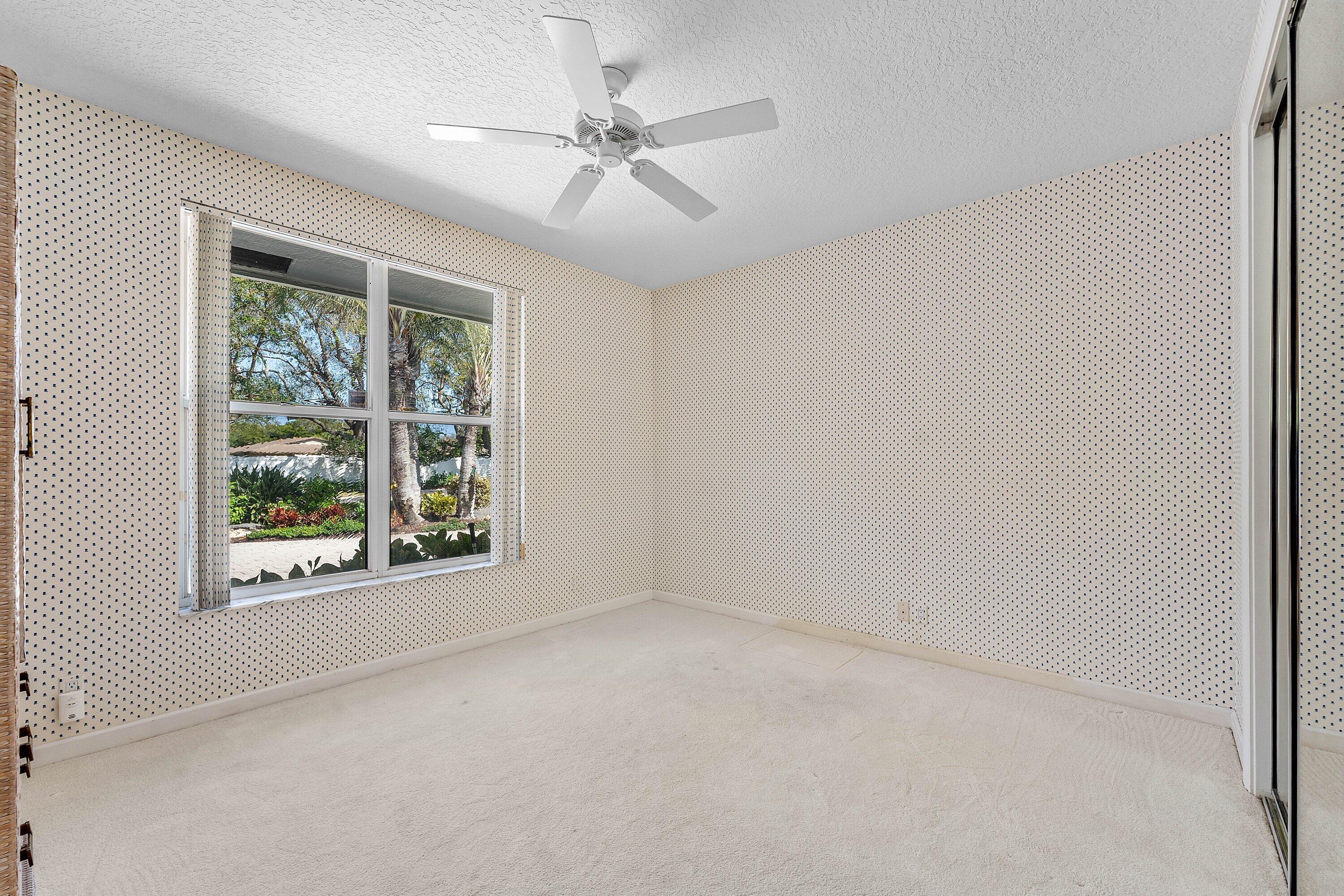 4 Sutton Drive