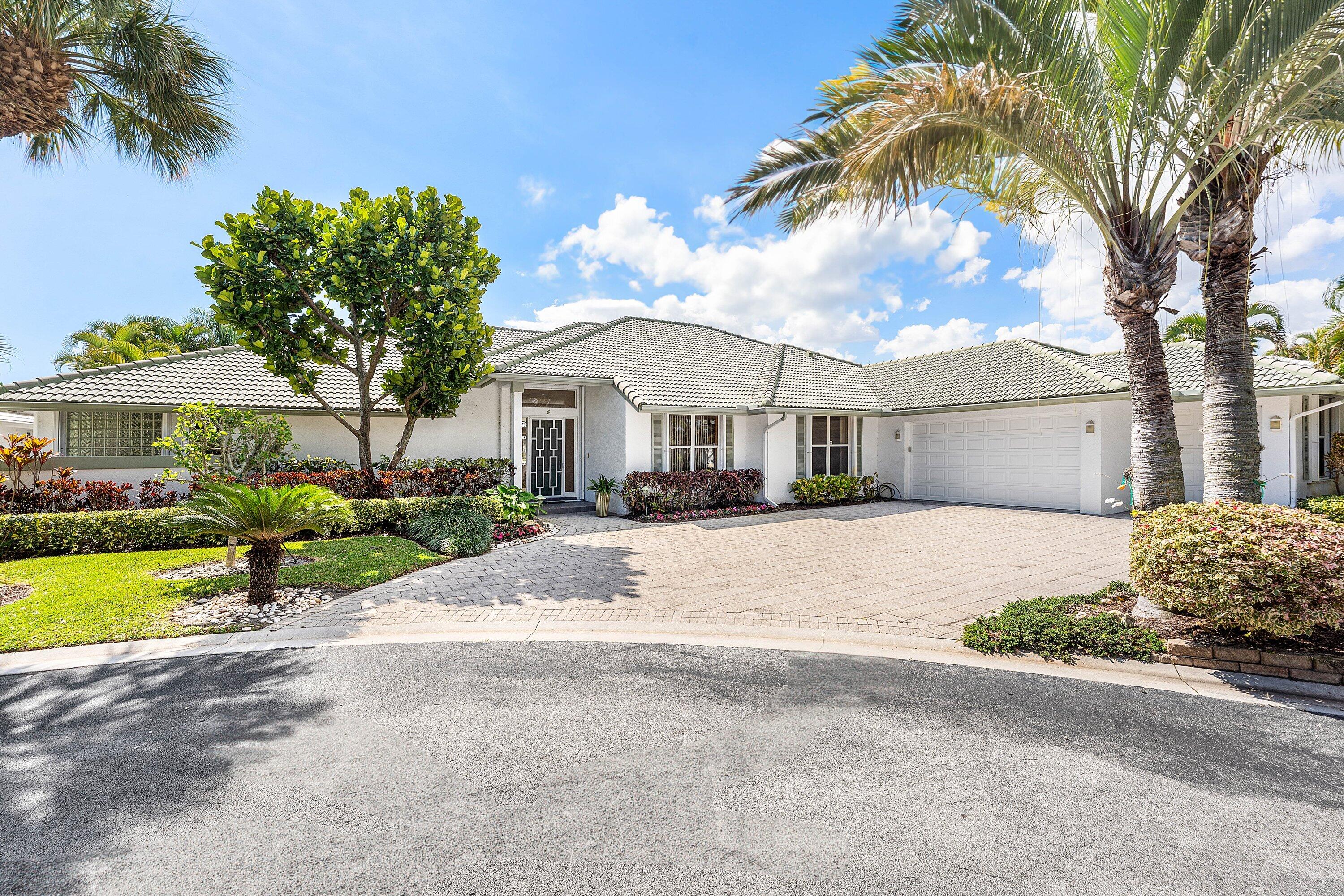 4 Sutton Drive