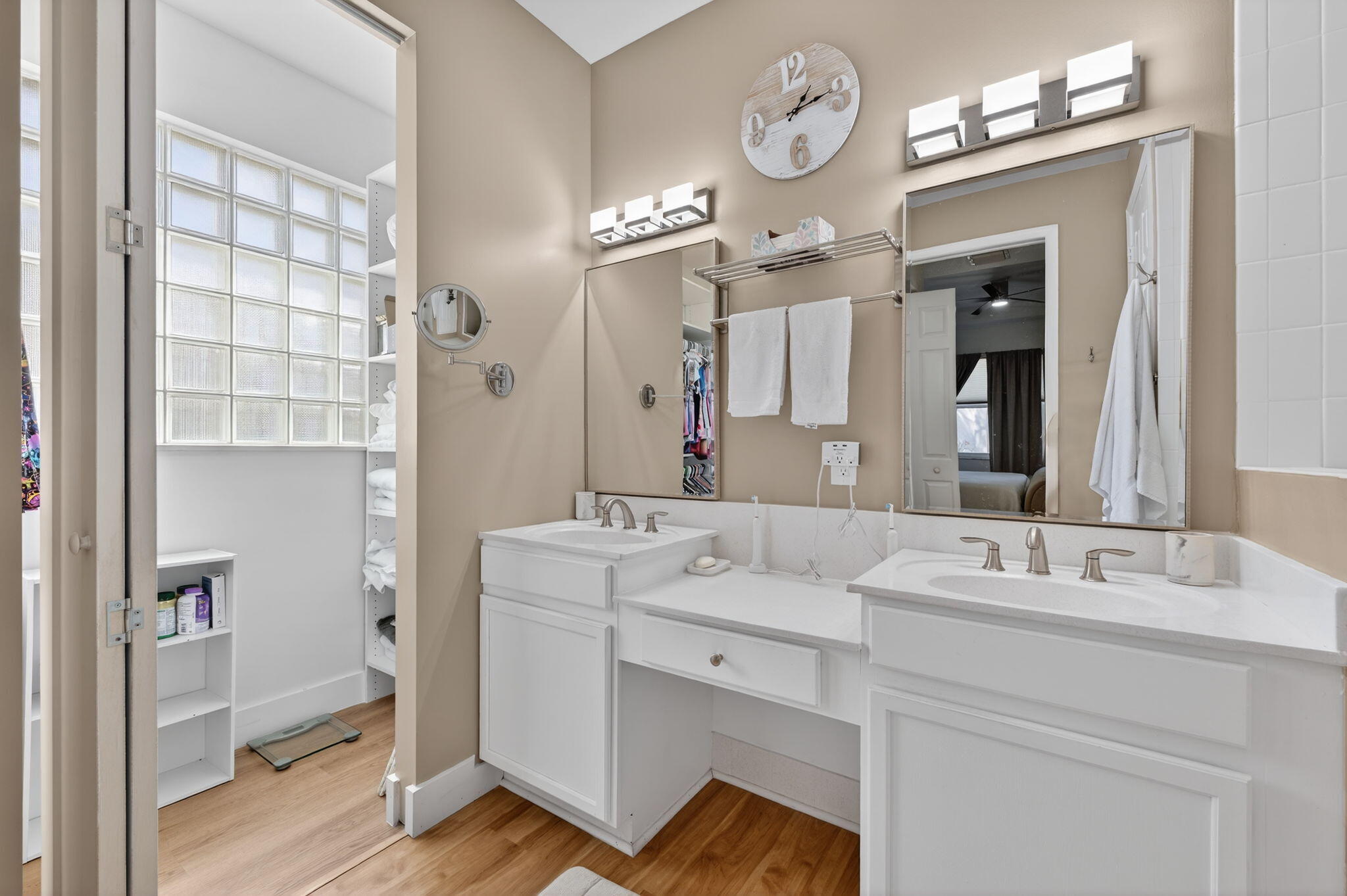 6689 Southport Drive