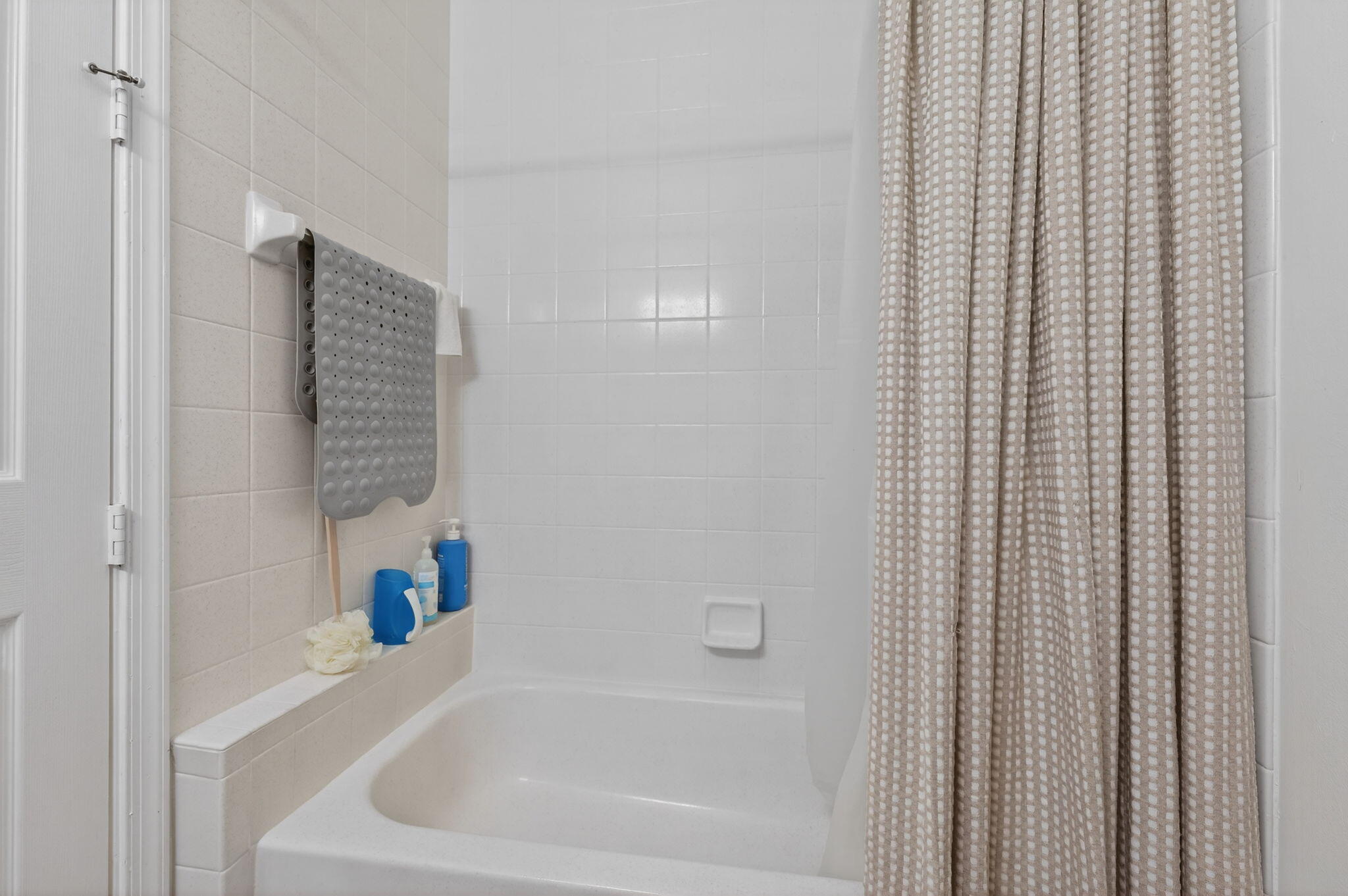 6689 Southport Drive