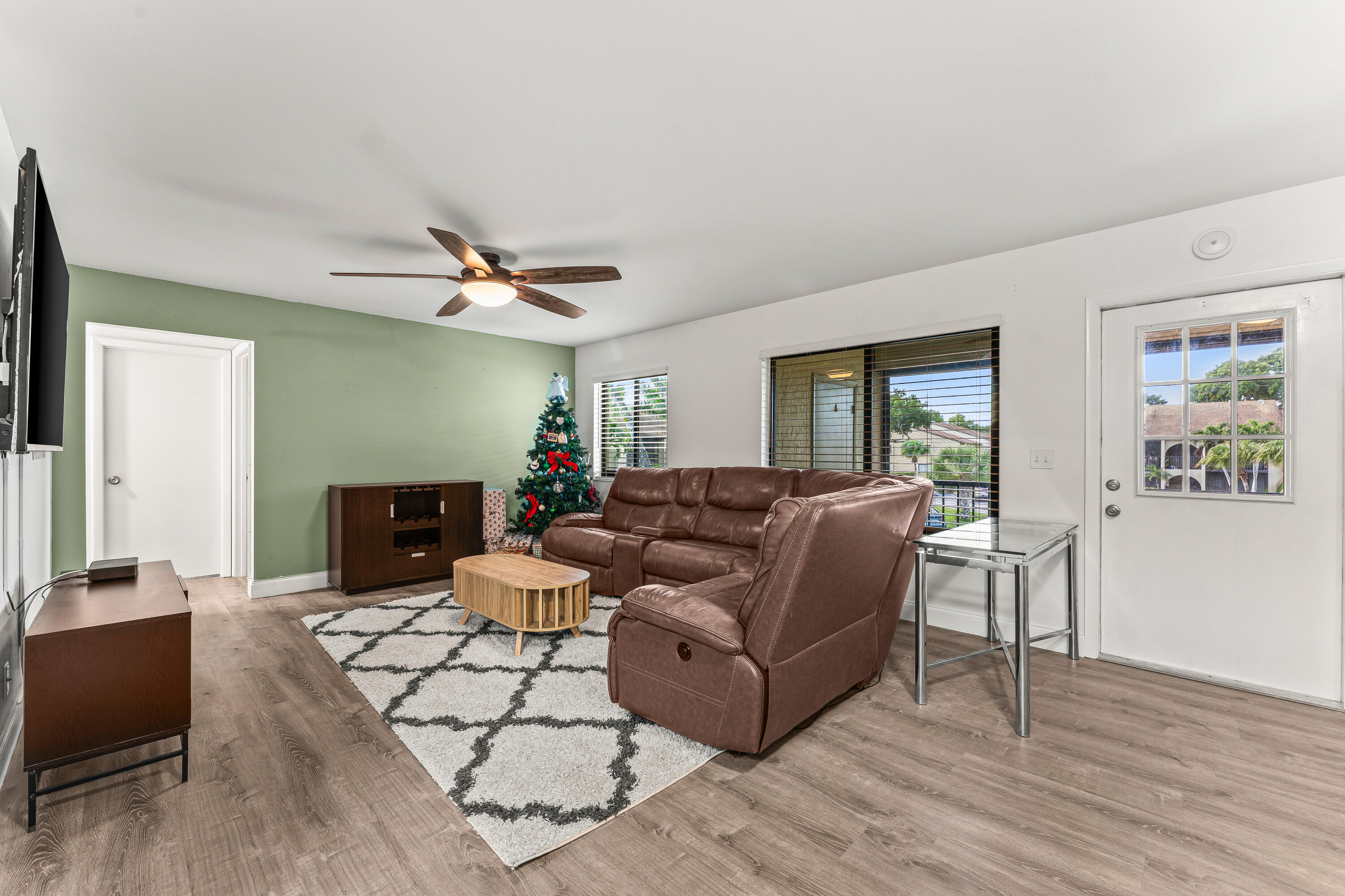 508 Shady Pine Way D2