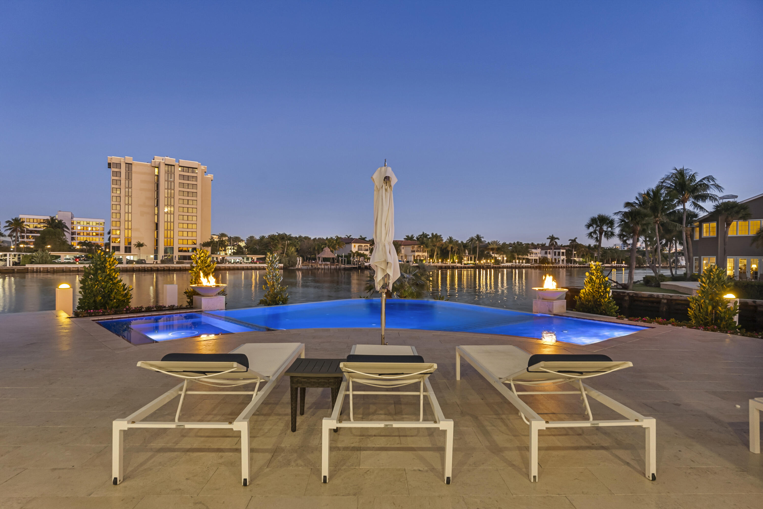 976 Cypress Drive