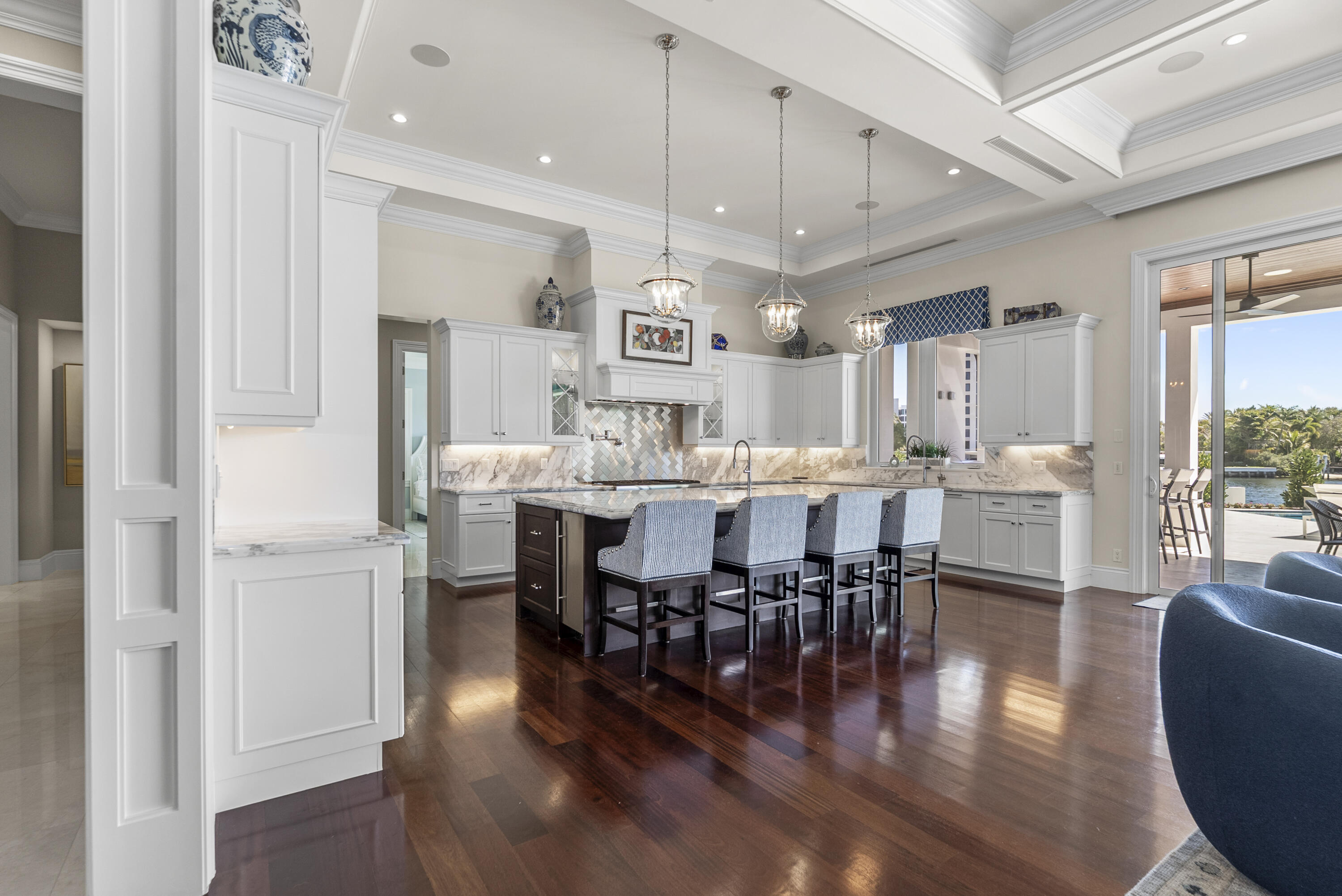 976 Cypress Drive