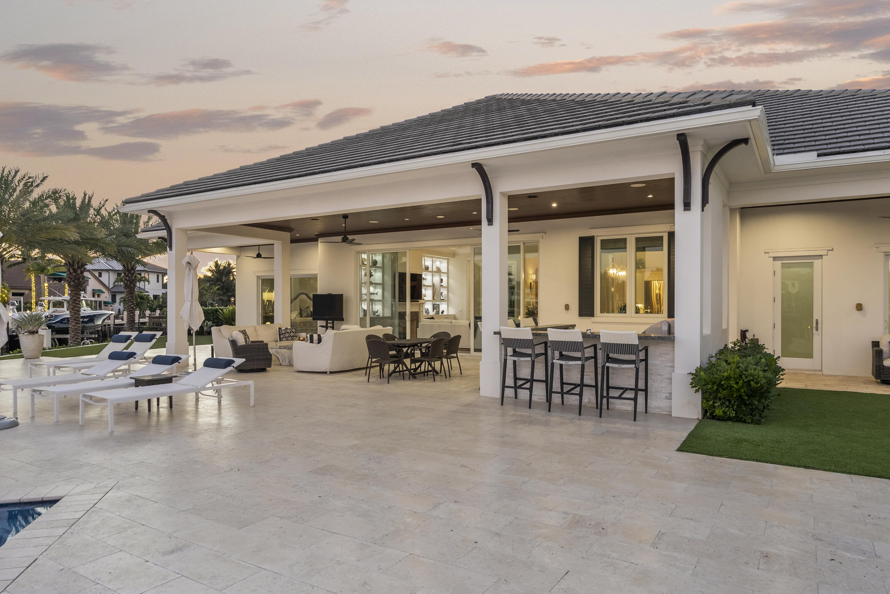 976 Cypress Drive