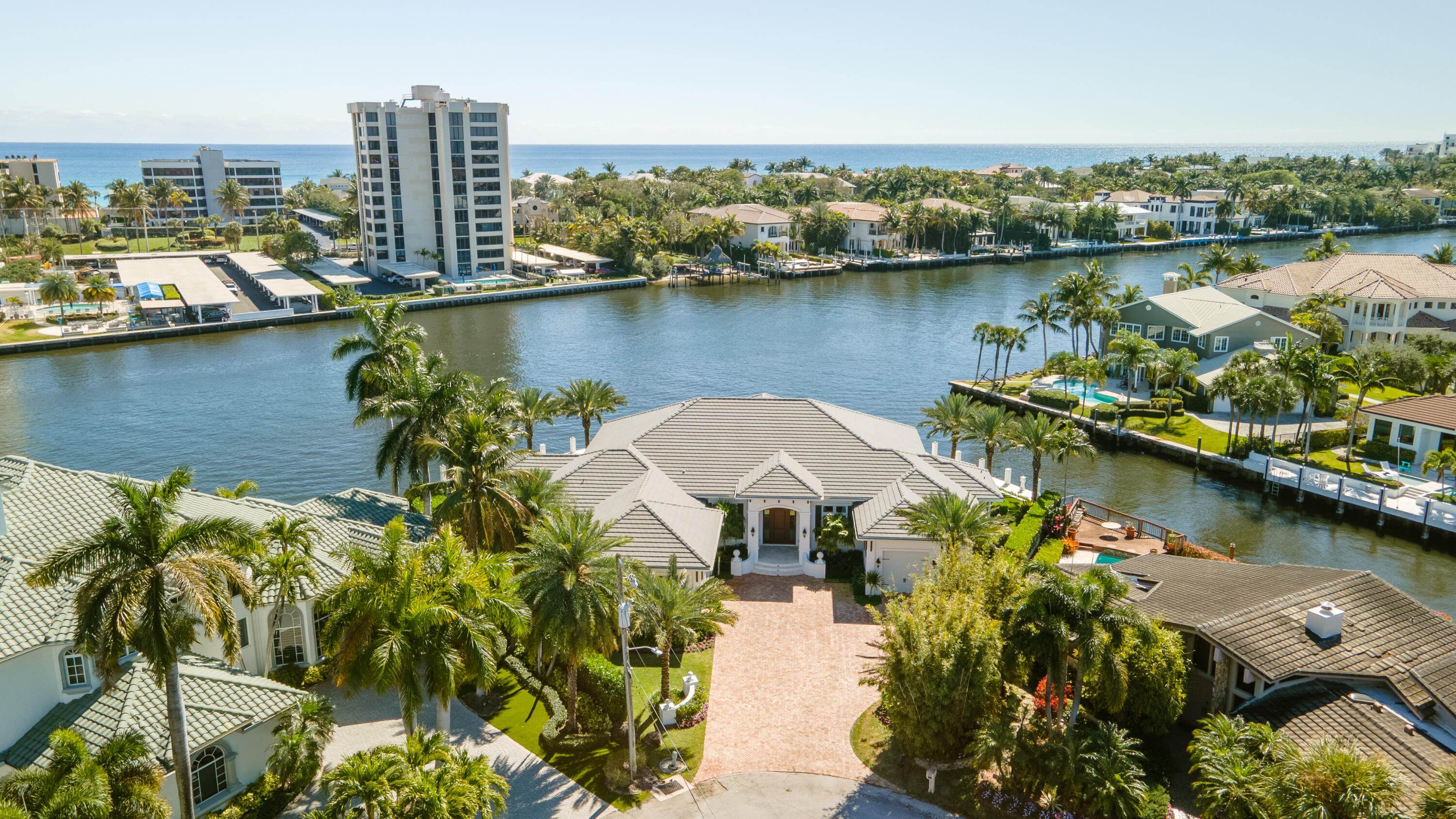 976 Cypress Drive