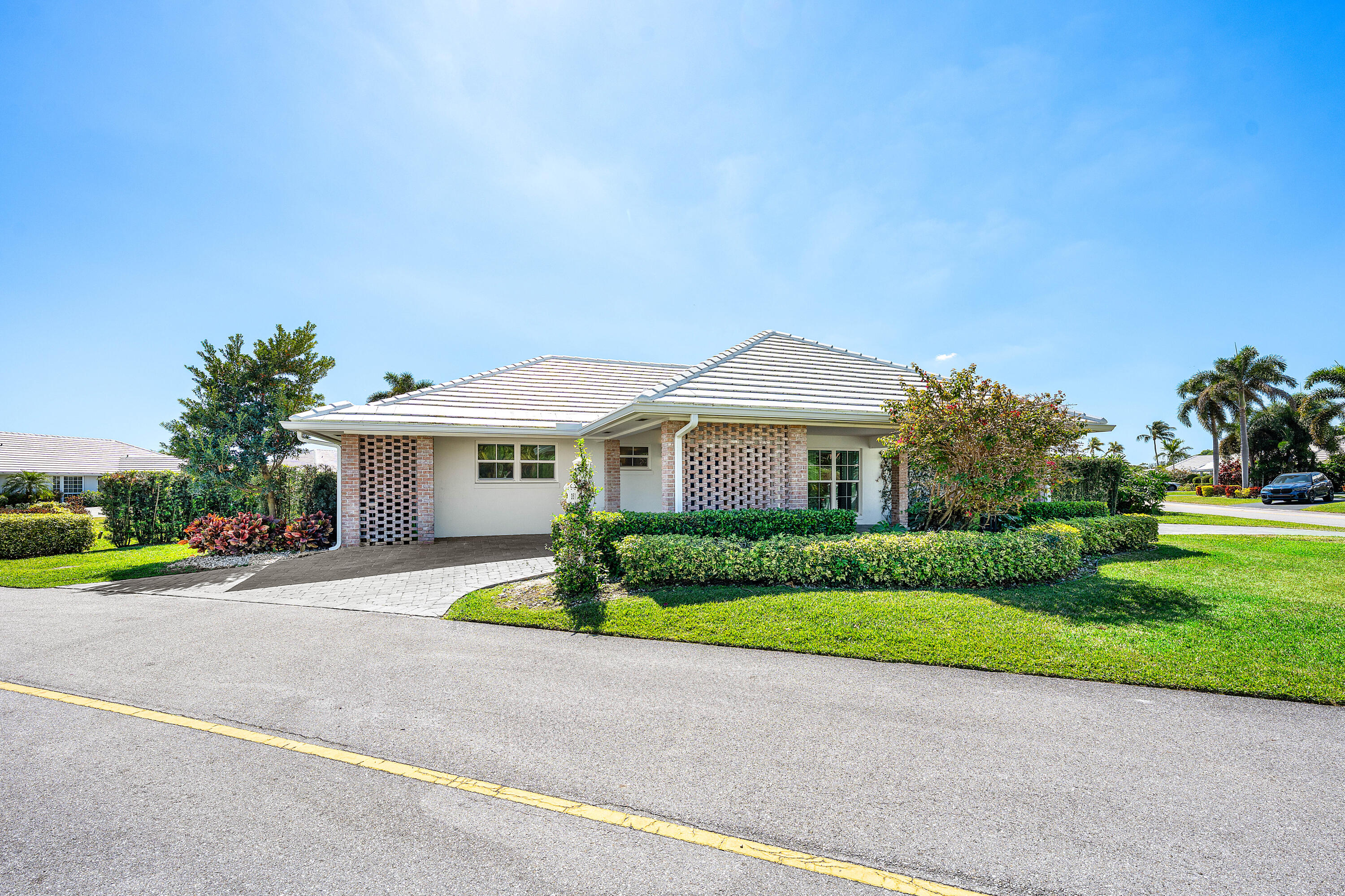 351 Colony Key Circle