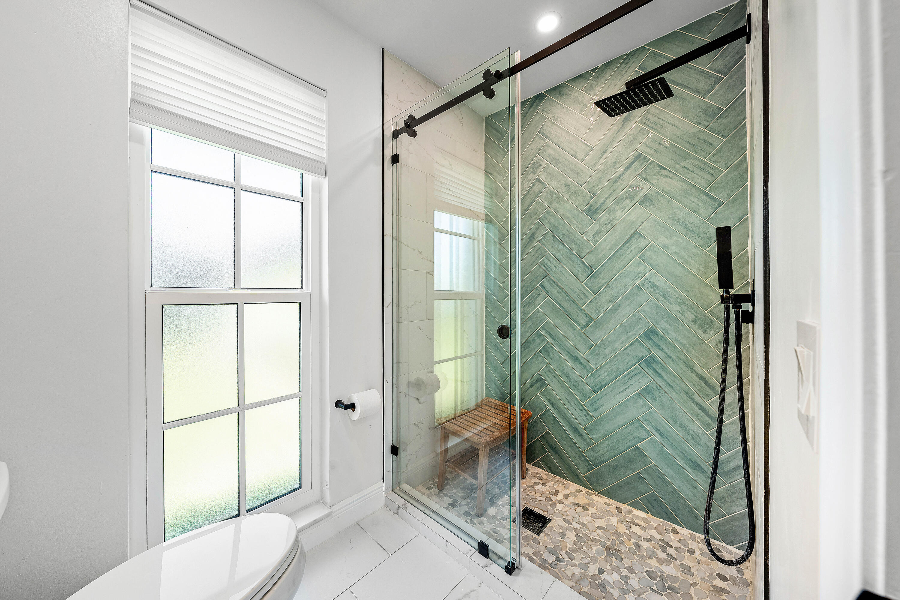 351 Colony Key Circle