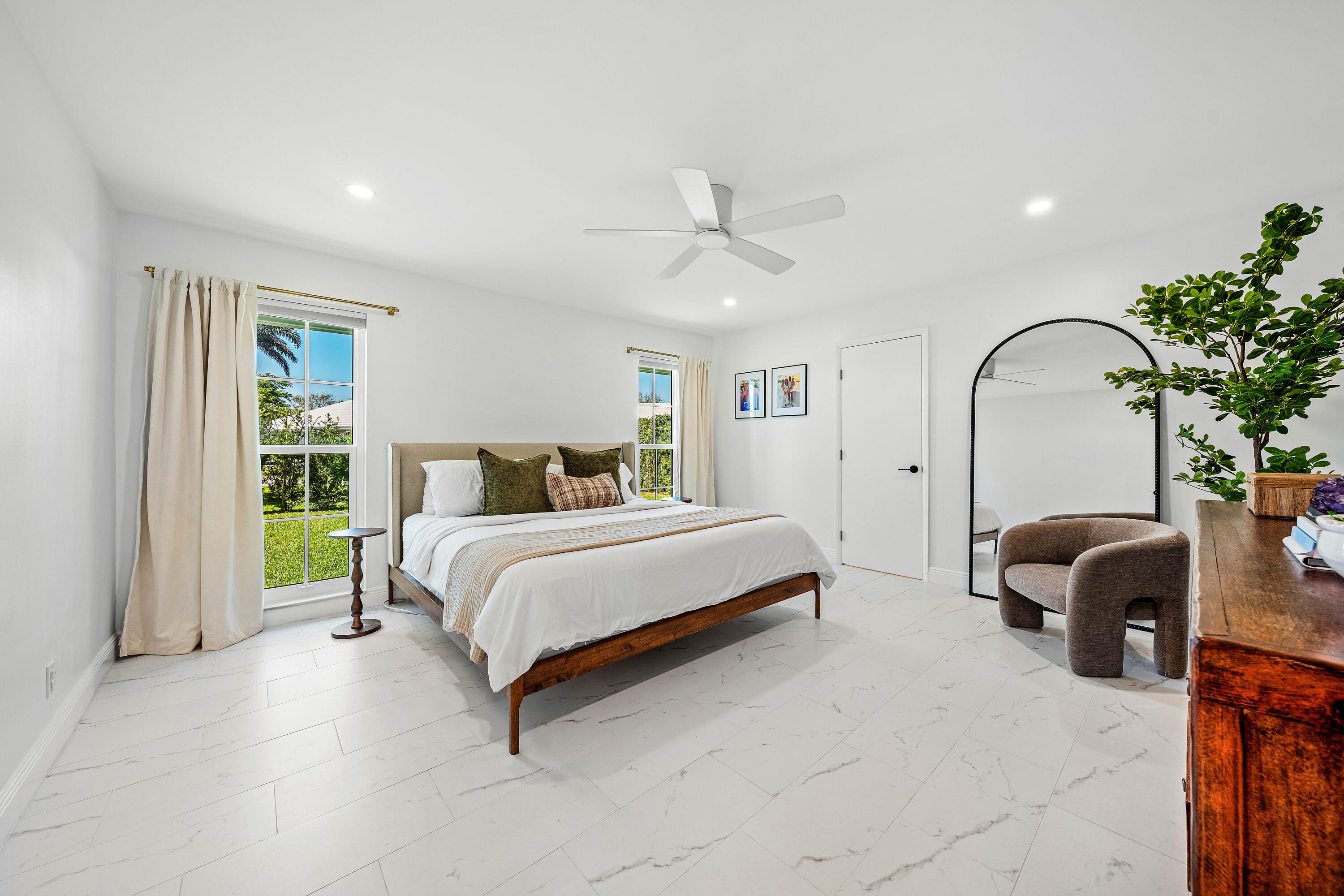 351 Colony Key Circle