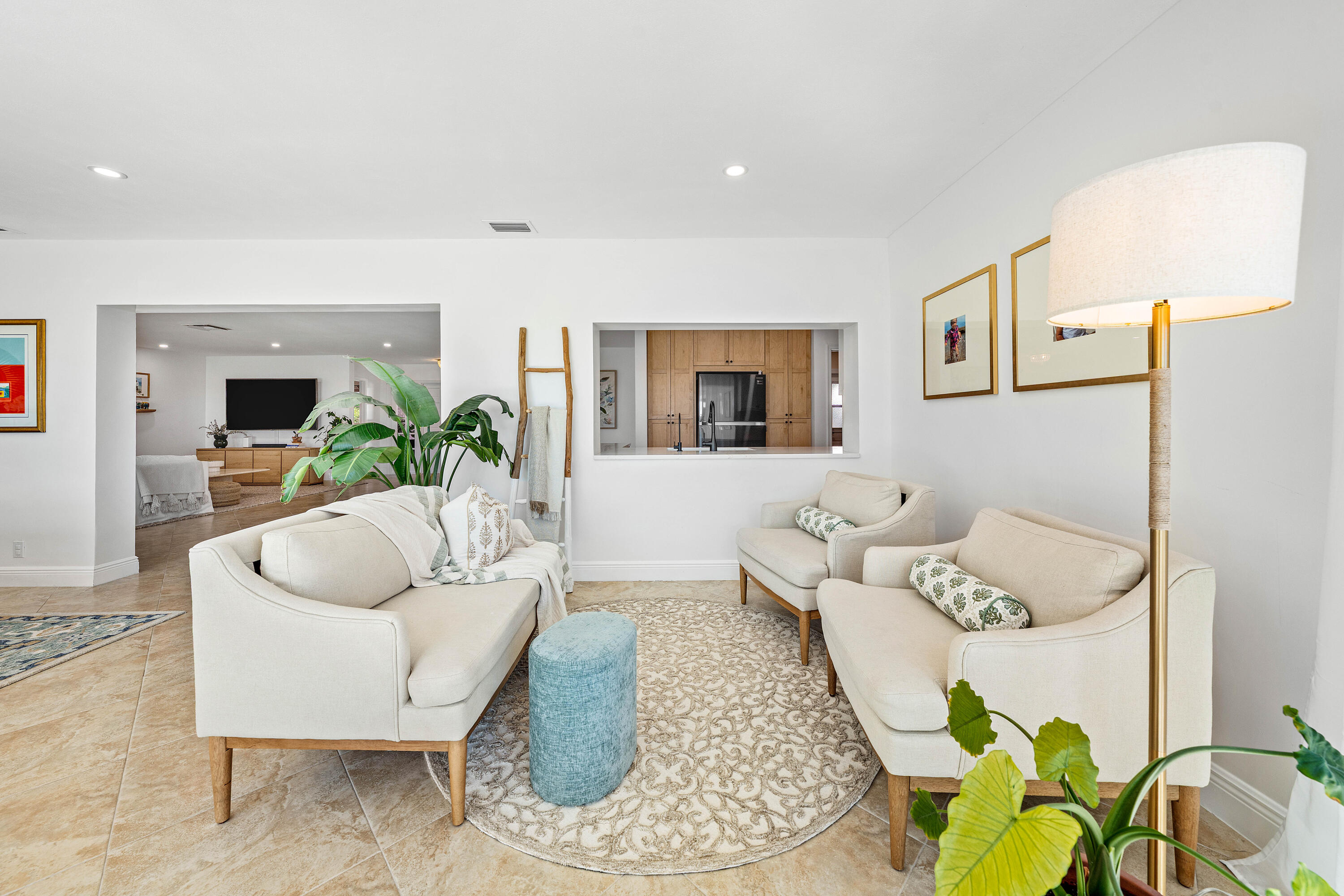 351 Colony Key Circle