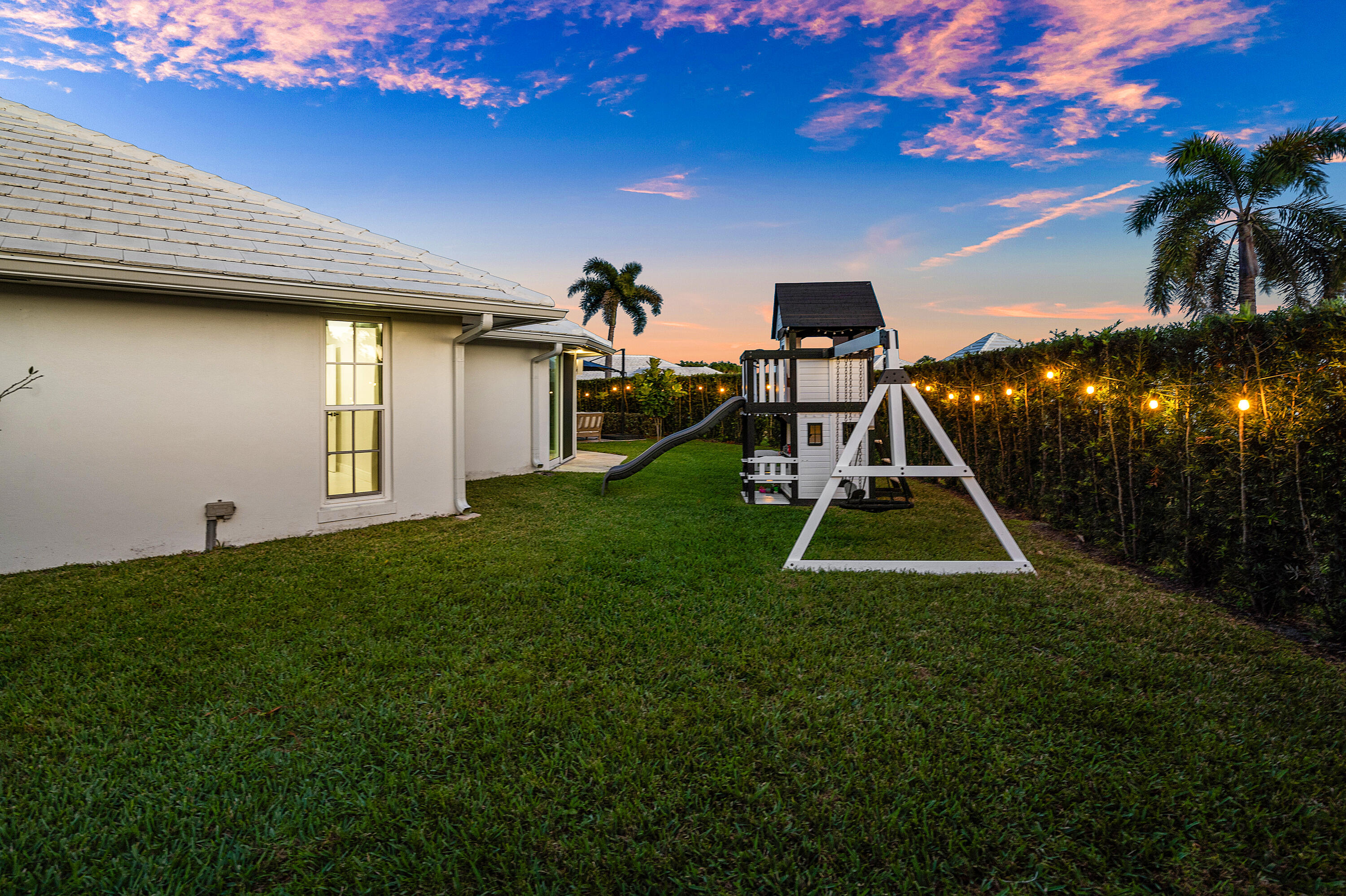 351 Colony Key Circle