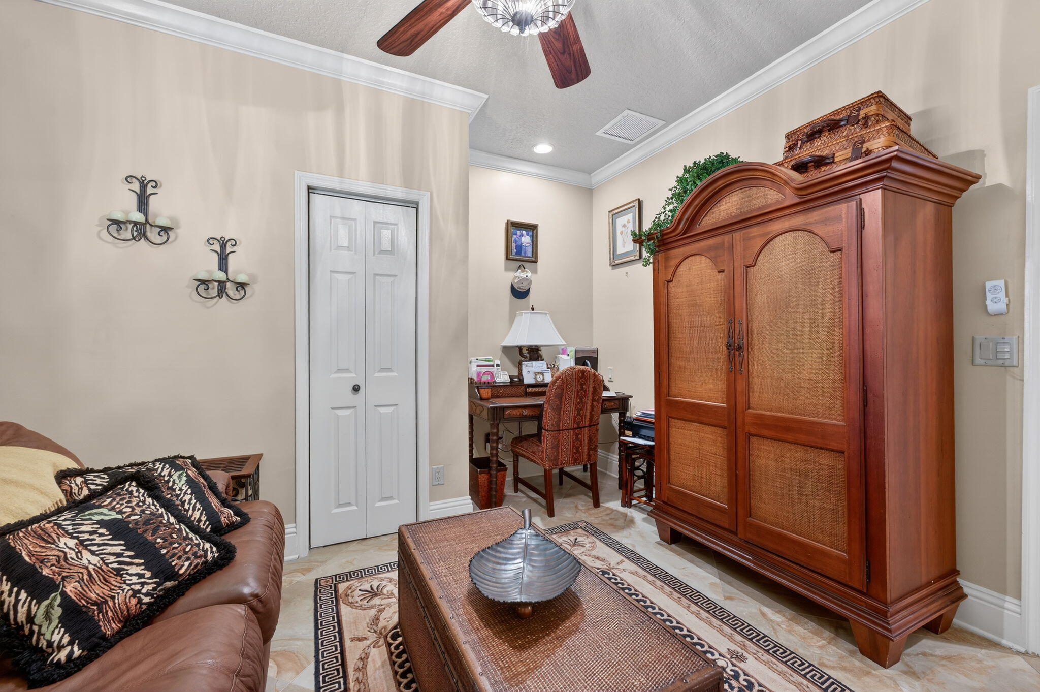 8080 Desmond Drive