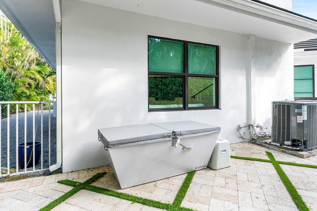 3746 NW 53rd Street