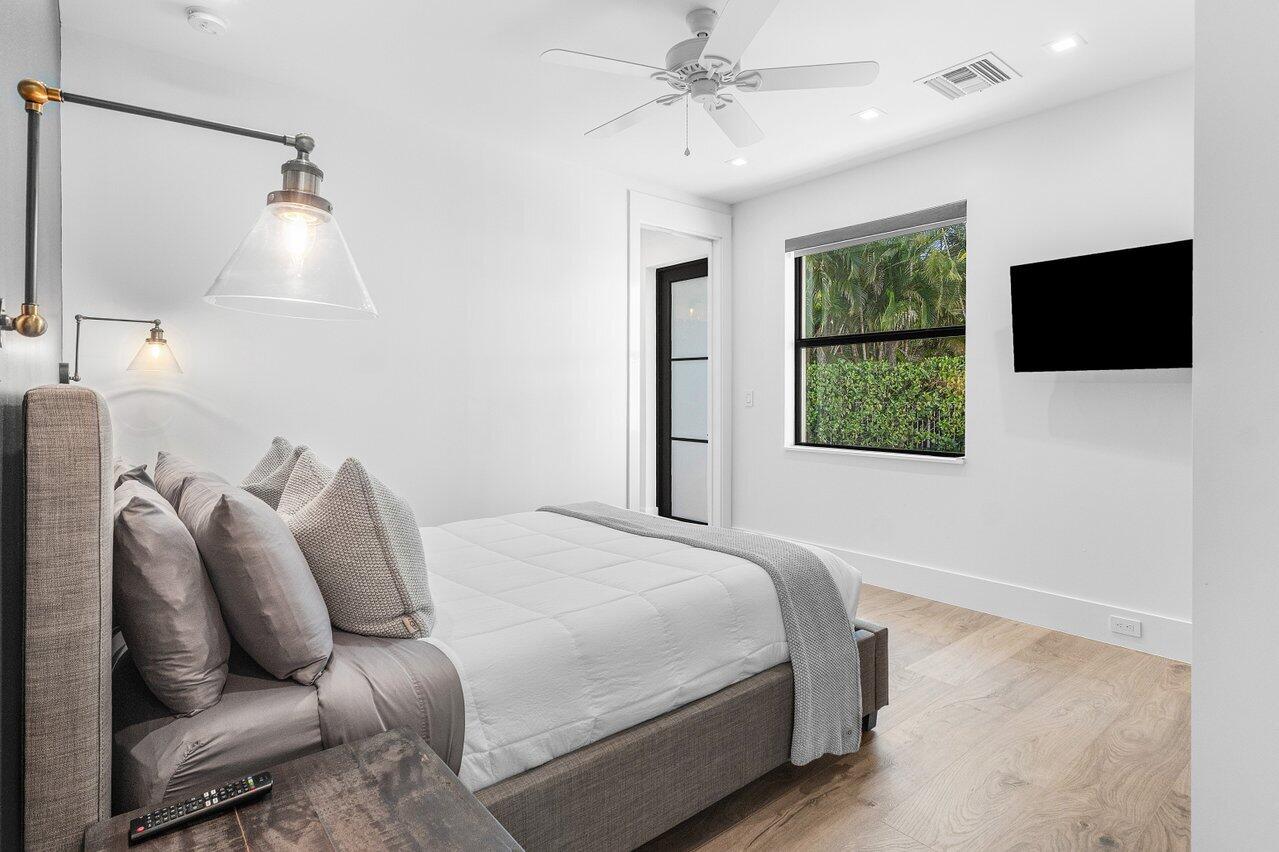 3746 NW 53rd Street