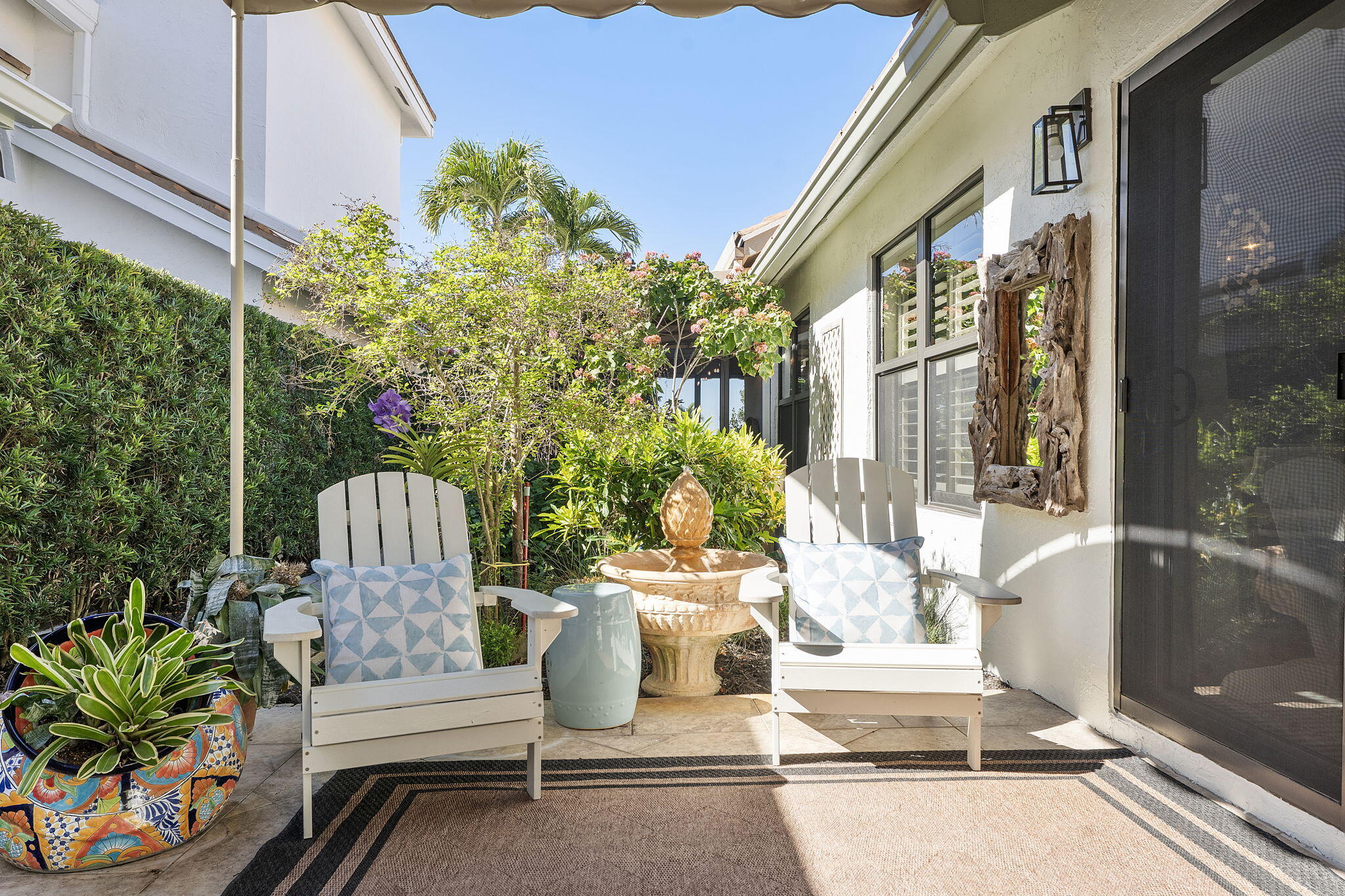 380 Sherwood Forest Drive