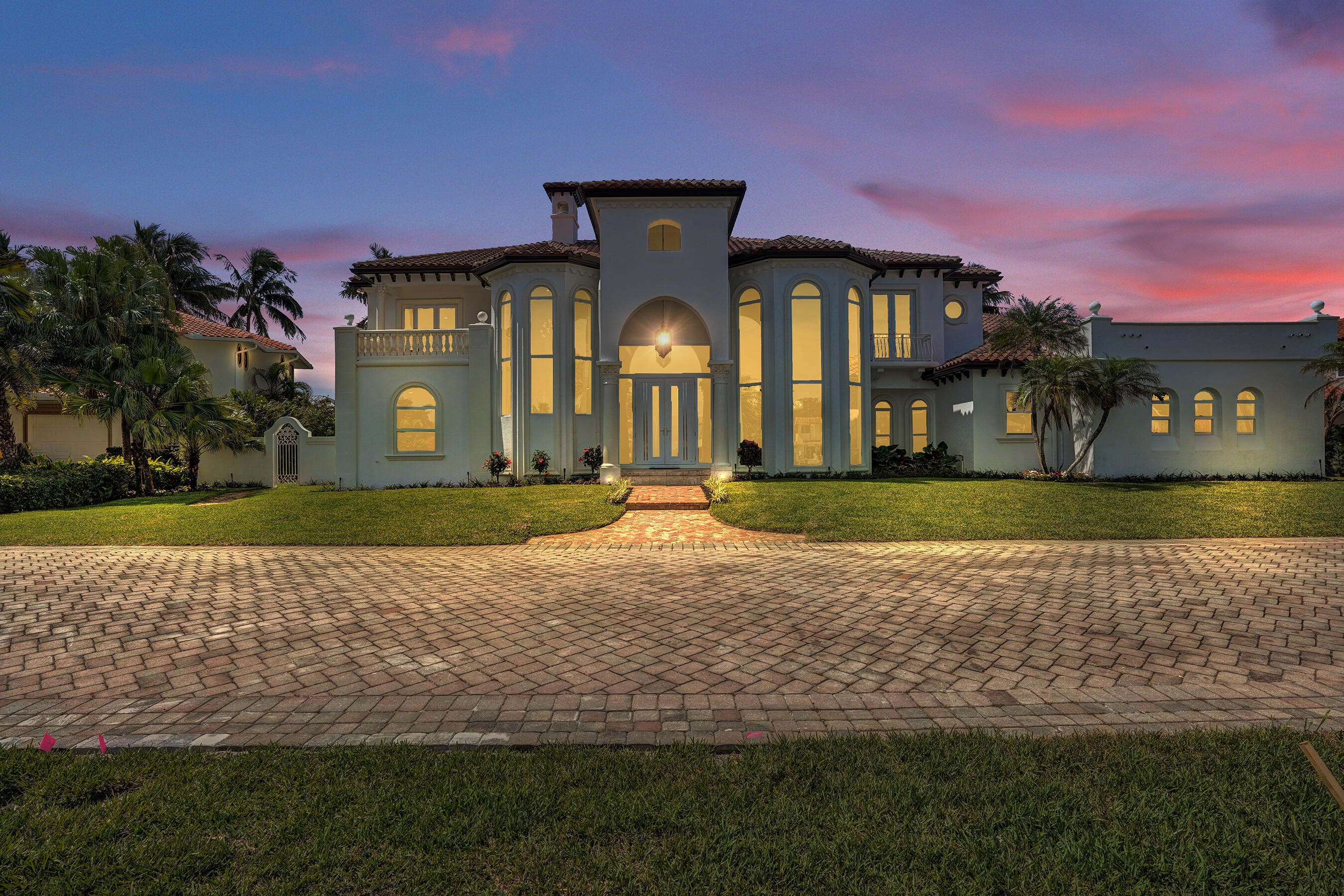 890 Lilac Drive
