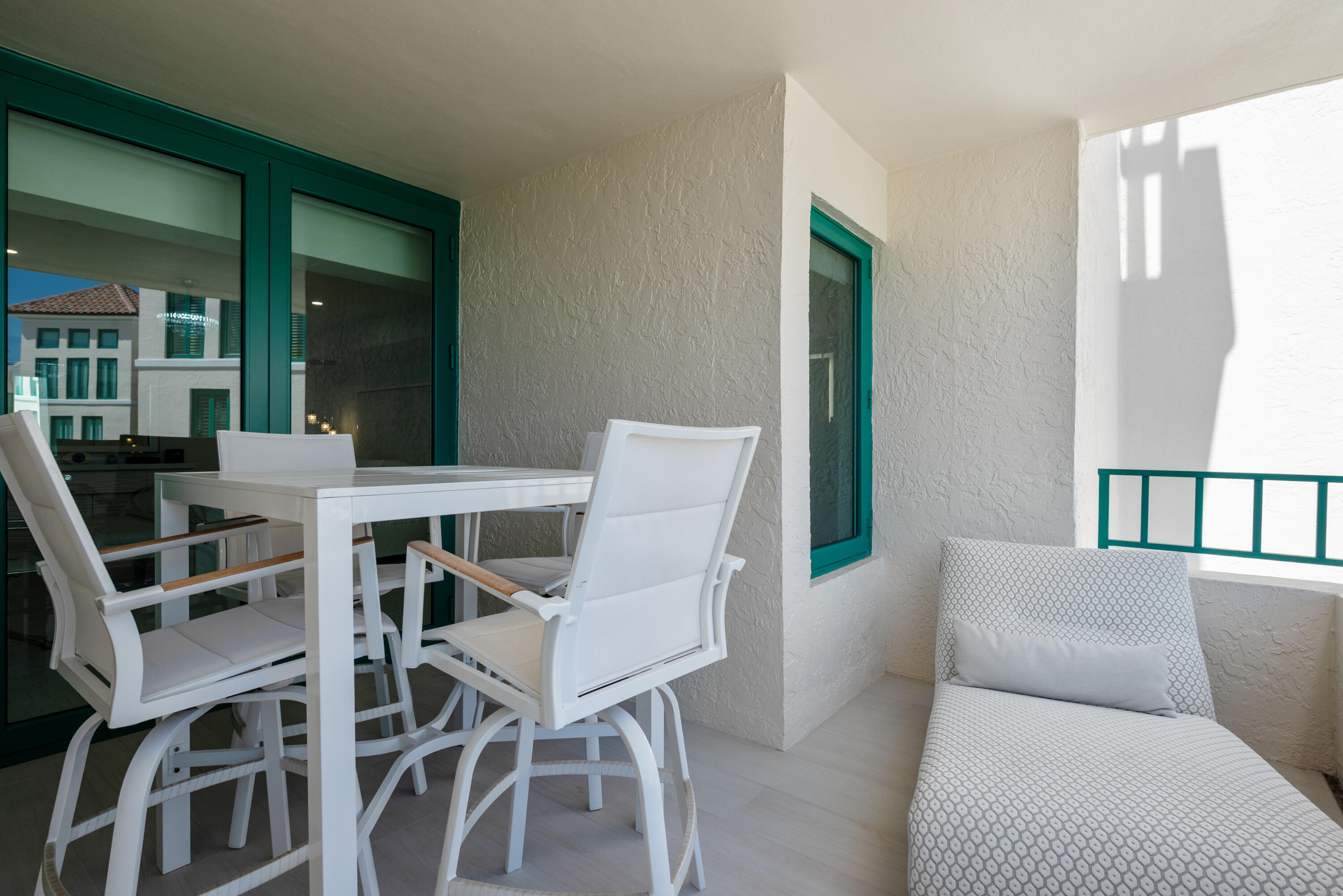 100 SE 5th Avenue 415