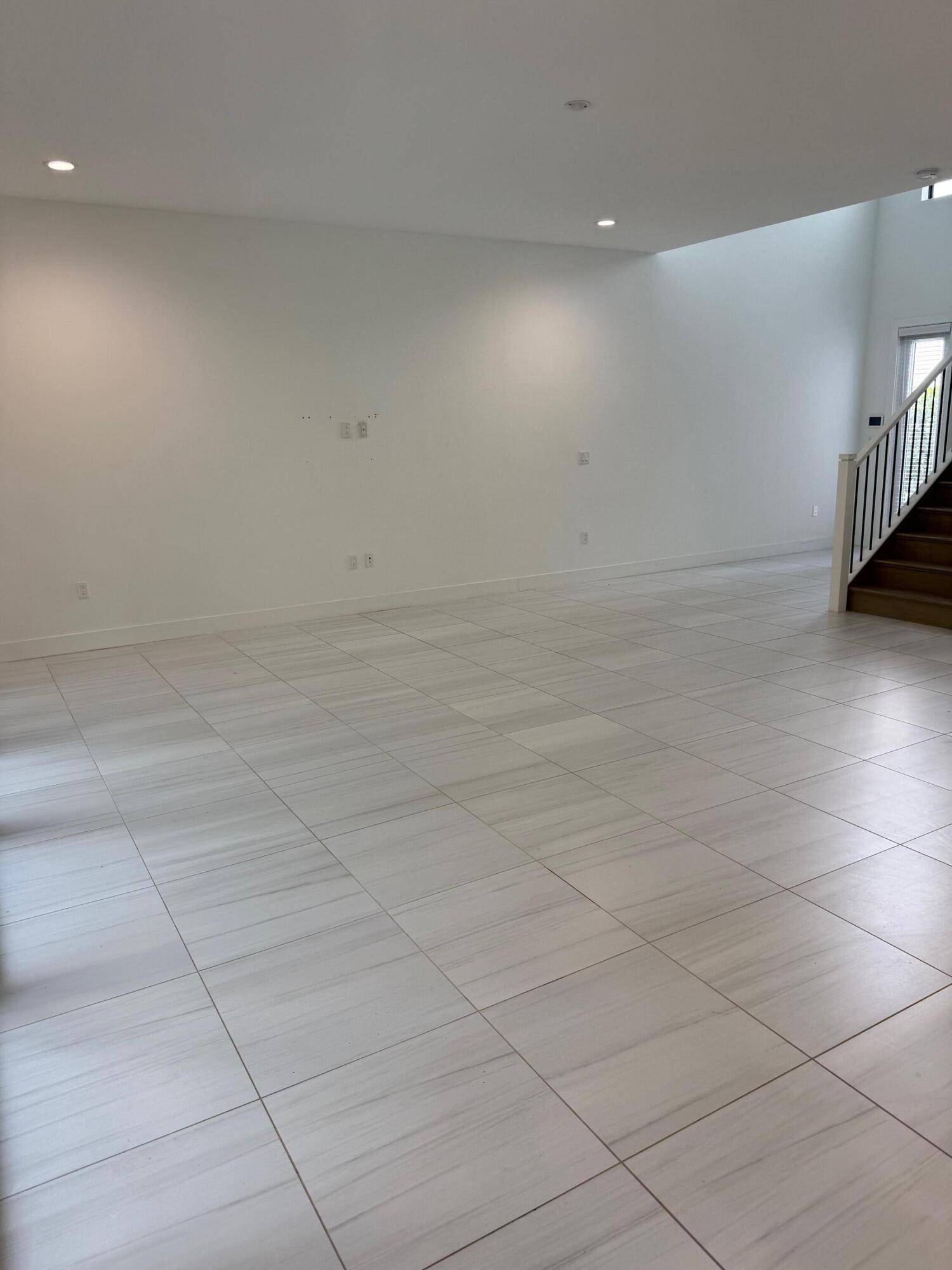 8055 White Wave Terrace