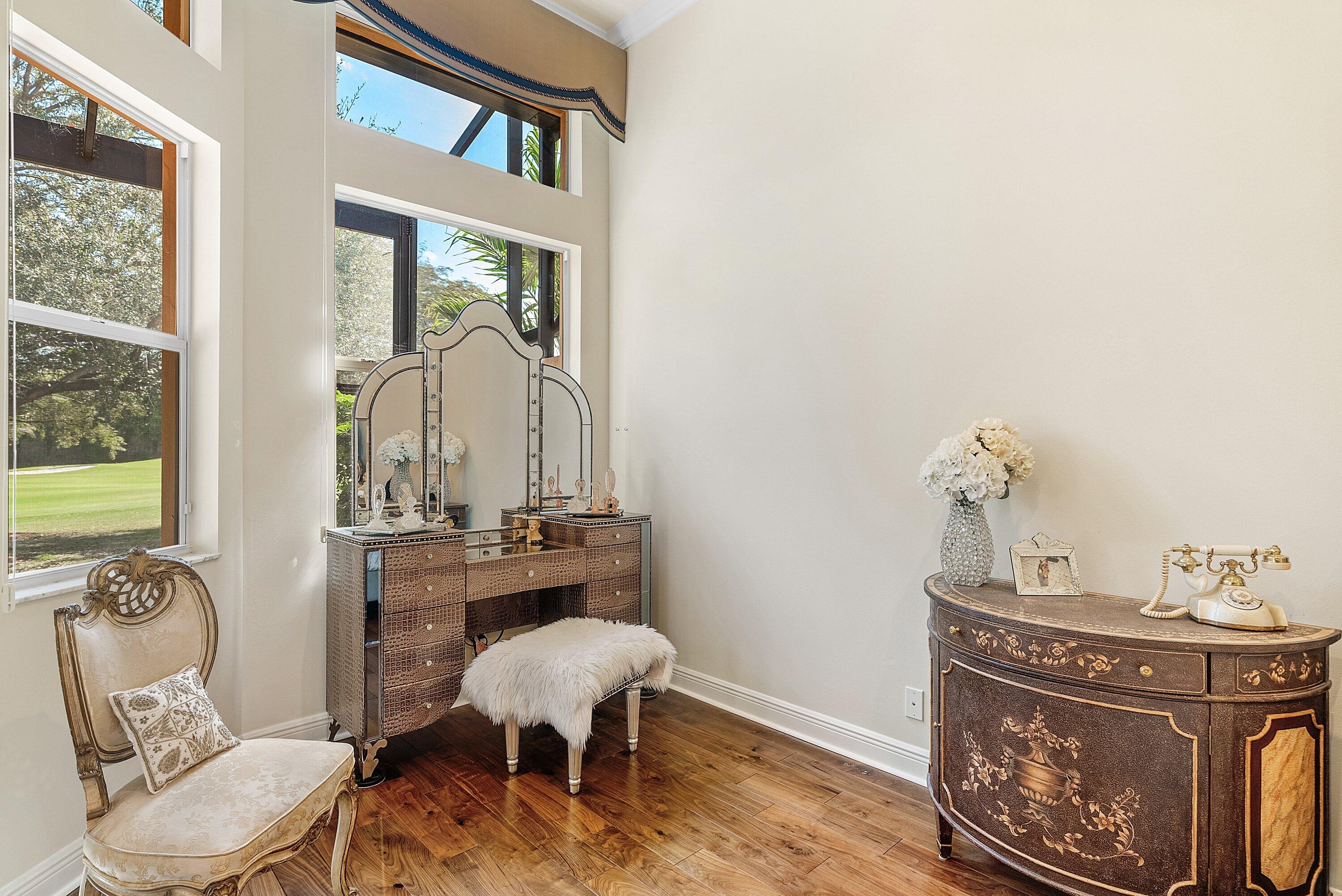 8042 Laurel Ridge Court