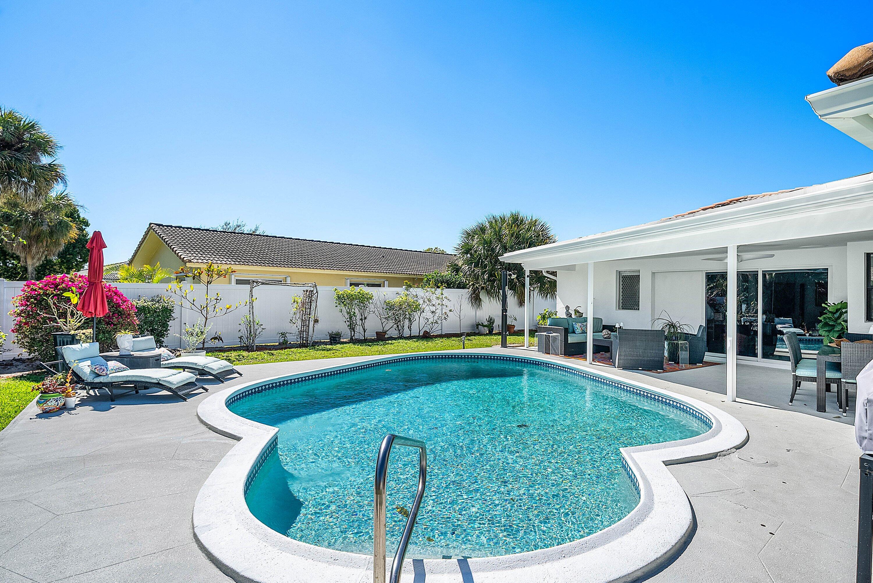1387 SW 12th Street