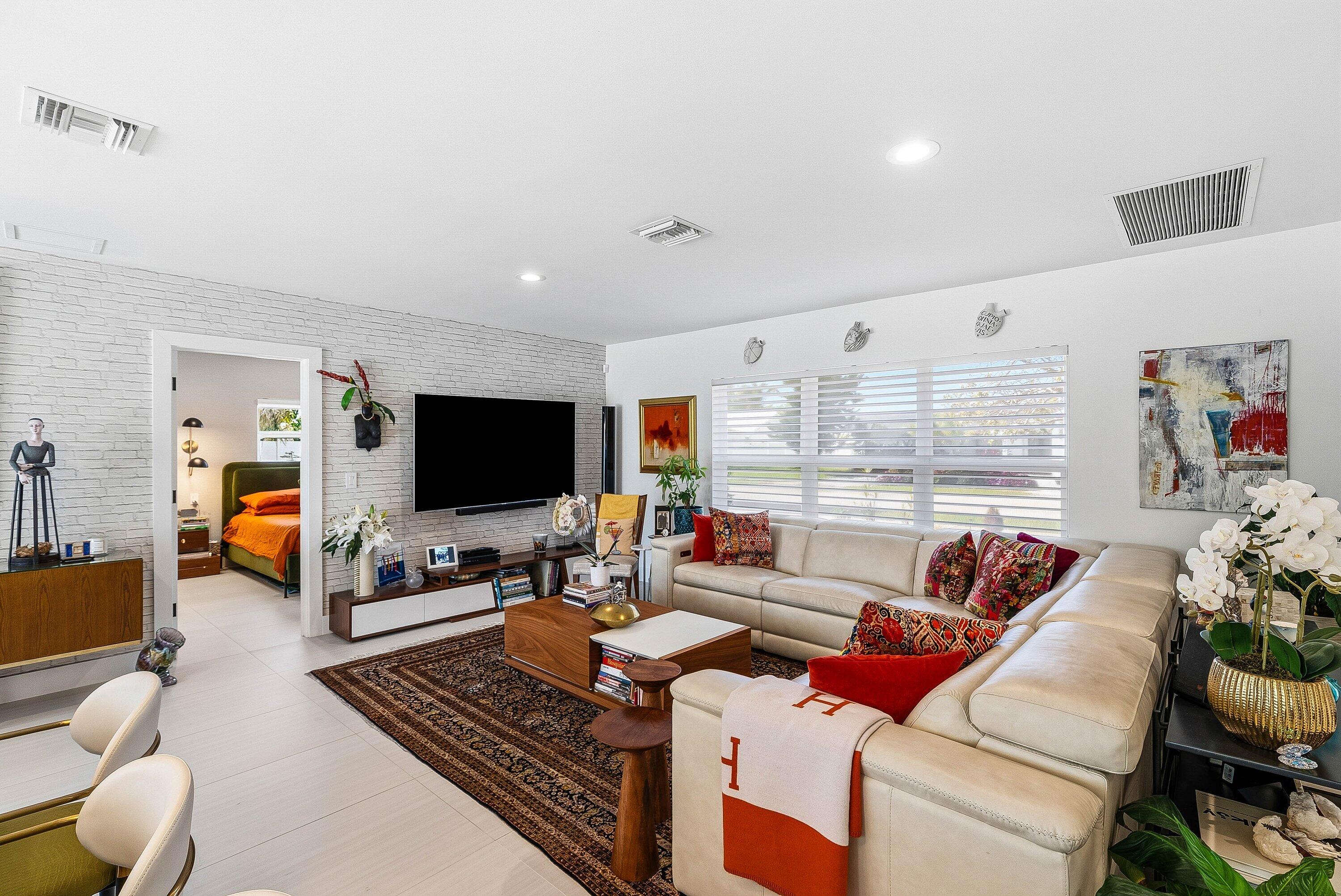 1387 SW 12th Street