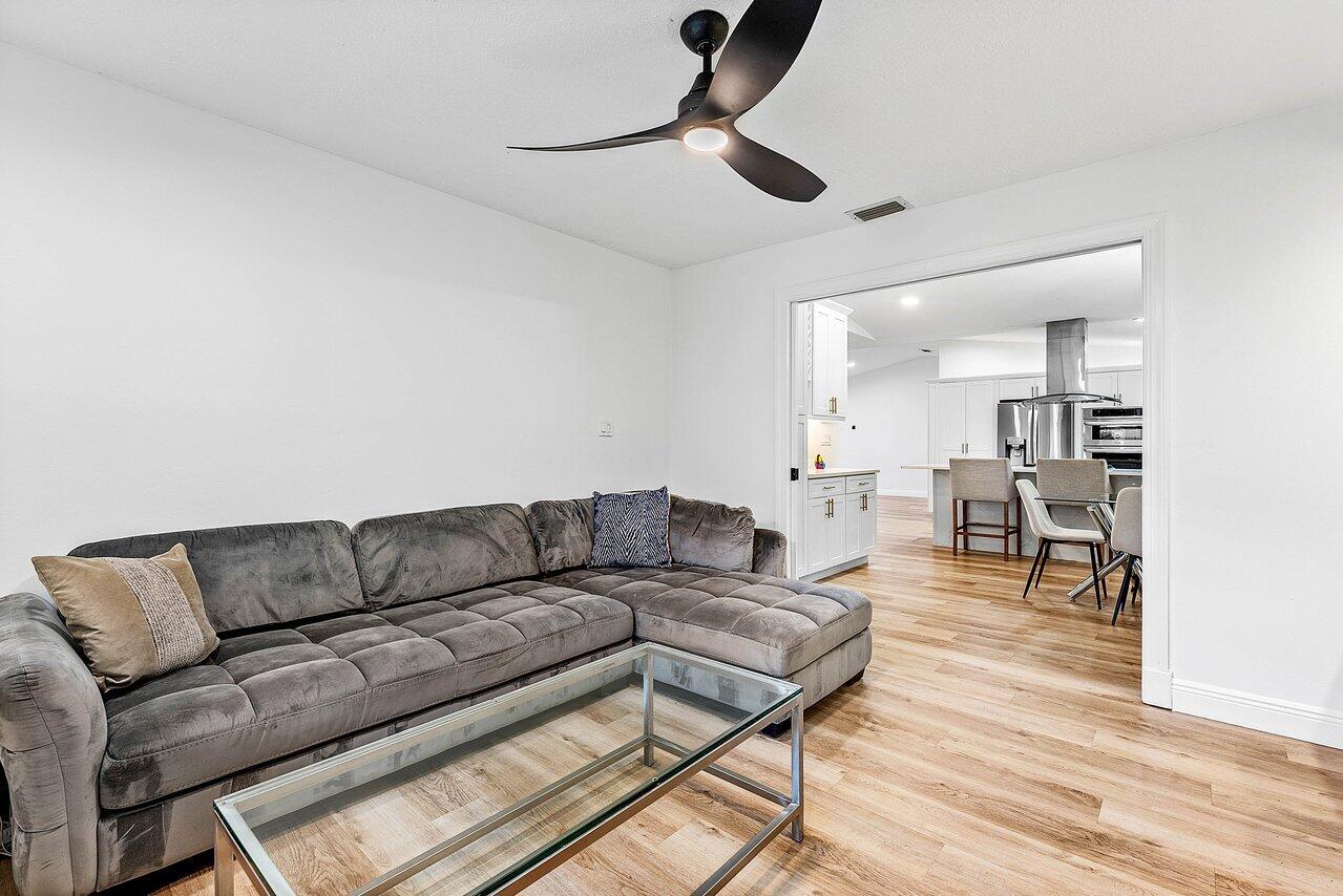 2425 NW 36th Street
