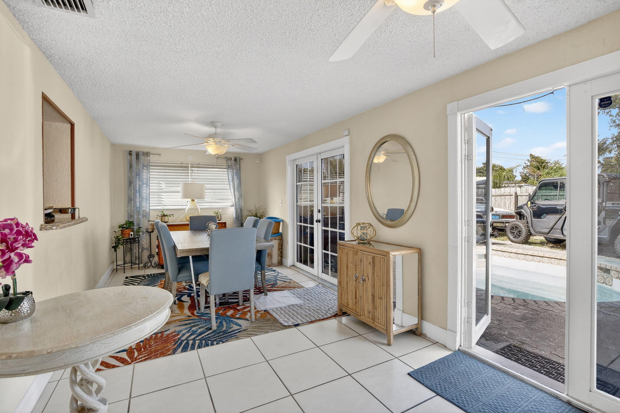 6721 SW 28th Court
