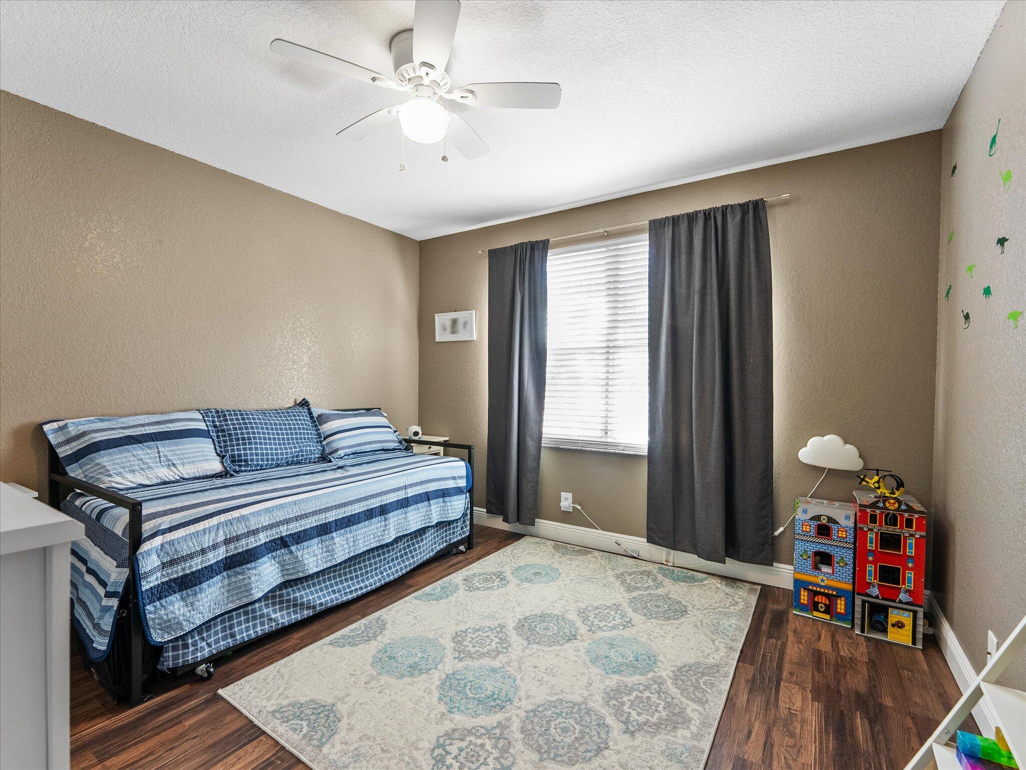 3422 Commodore Court