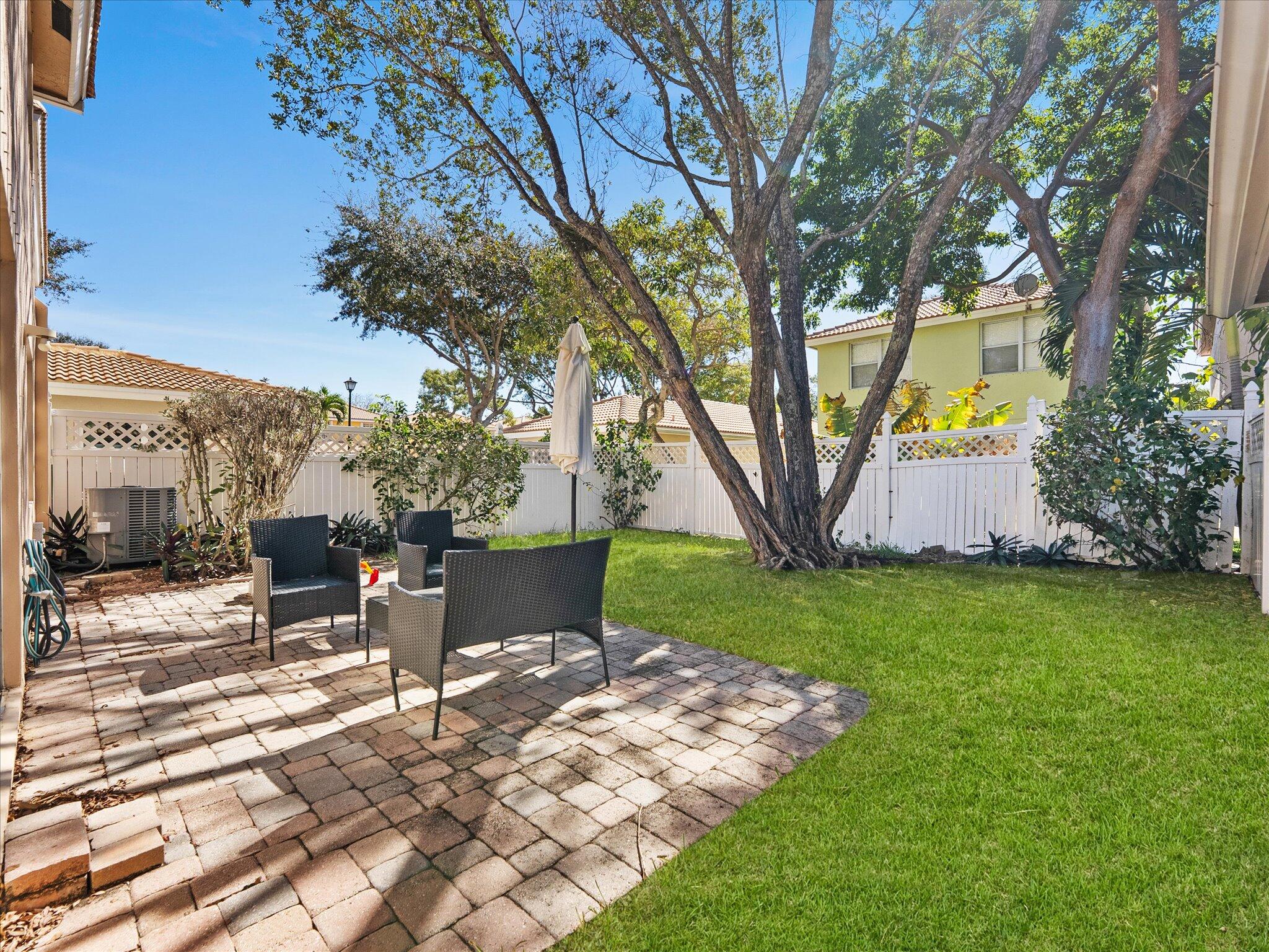 3422 Commodore Court