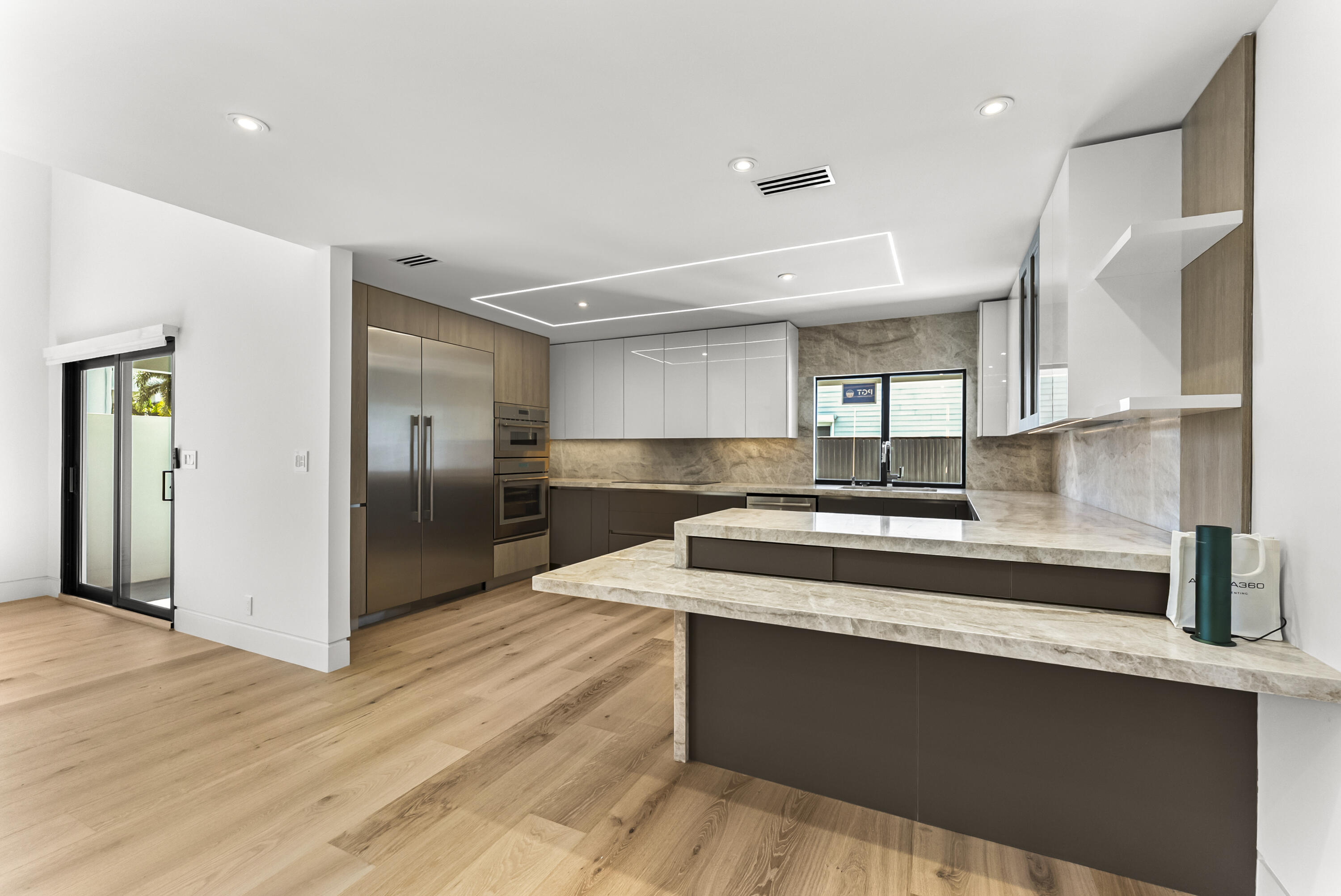 1692 S Ocean Boulevard