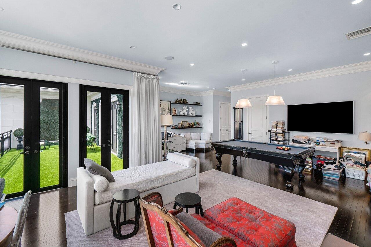 7172 Valencia Drive