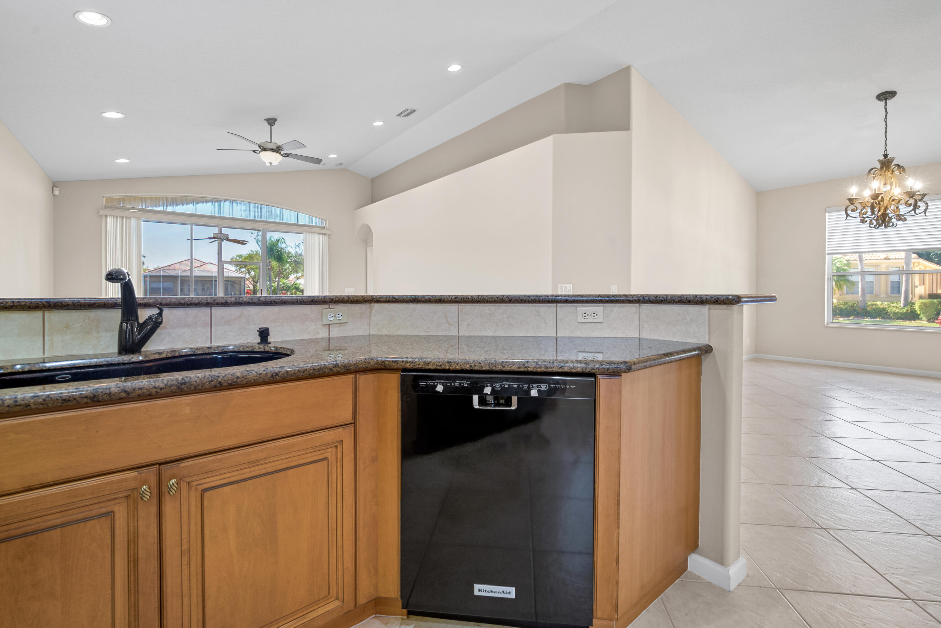 7086 Del Corso Lane