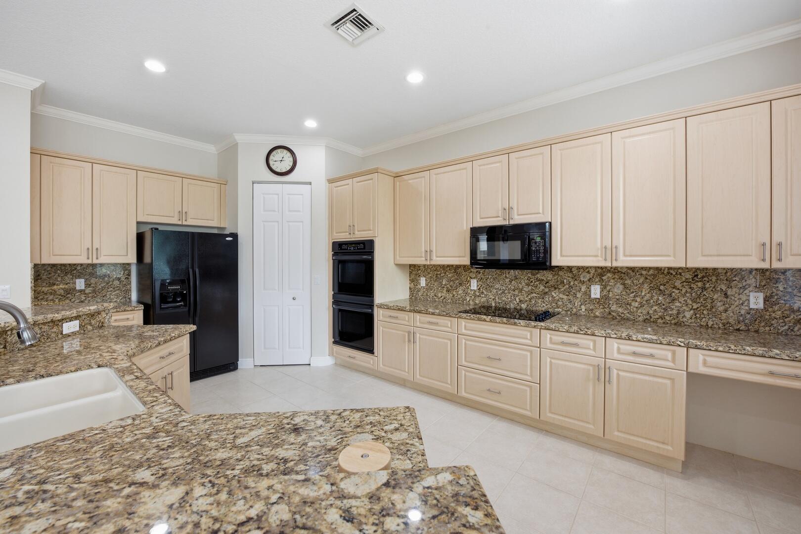 7346 Denicola Lane