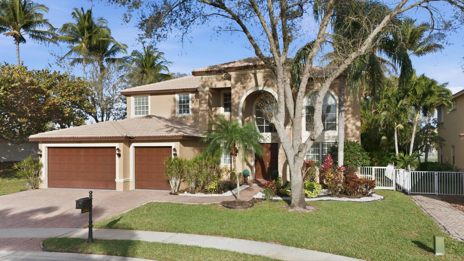 7346 Denicola Lane