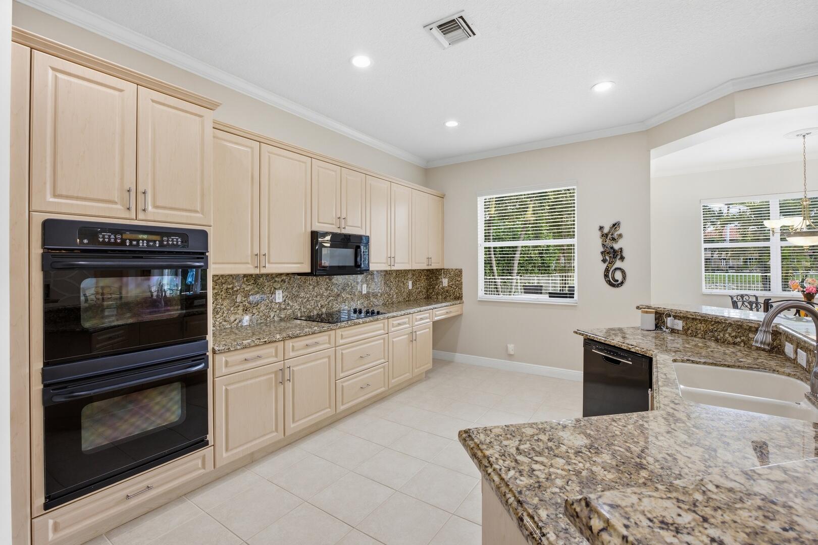 7346 Denicola Lane