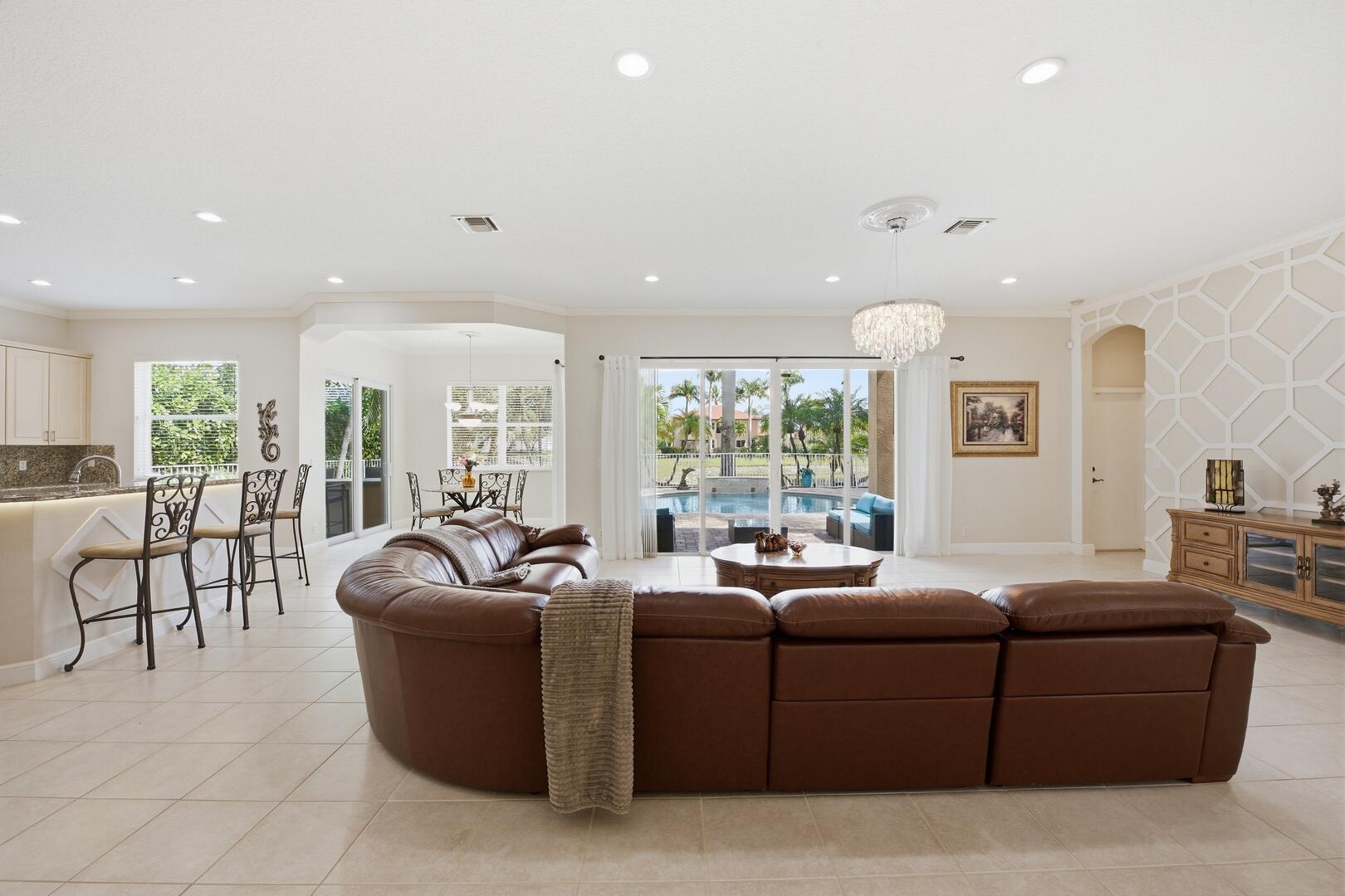 7346 Denicola Lane