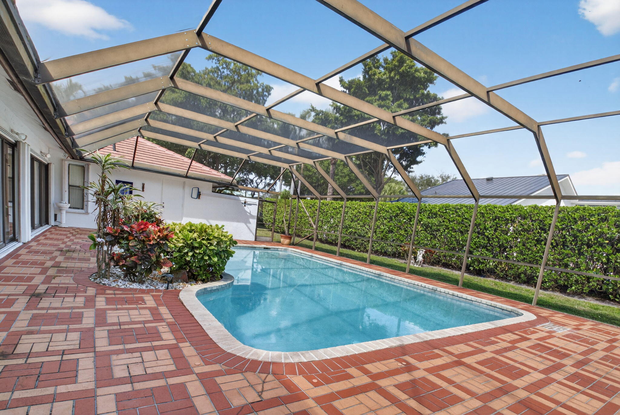 2101 NW 25th Street