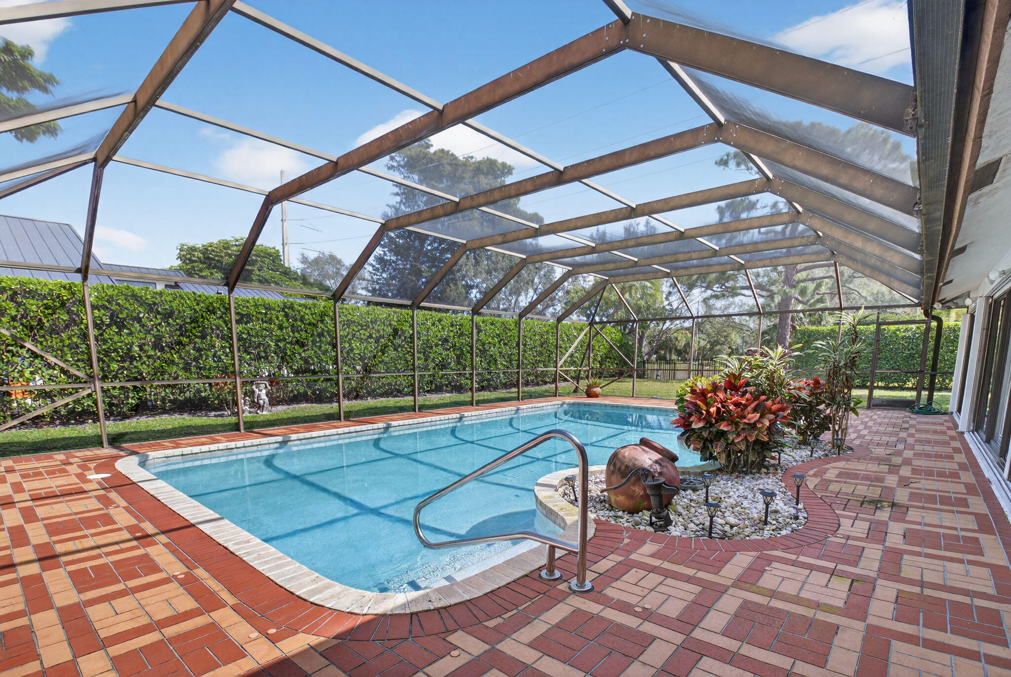 2101 NW 25th Street
